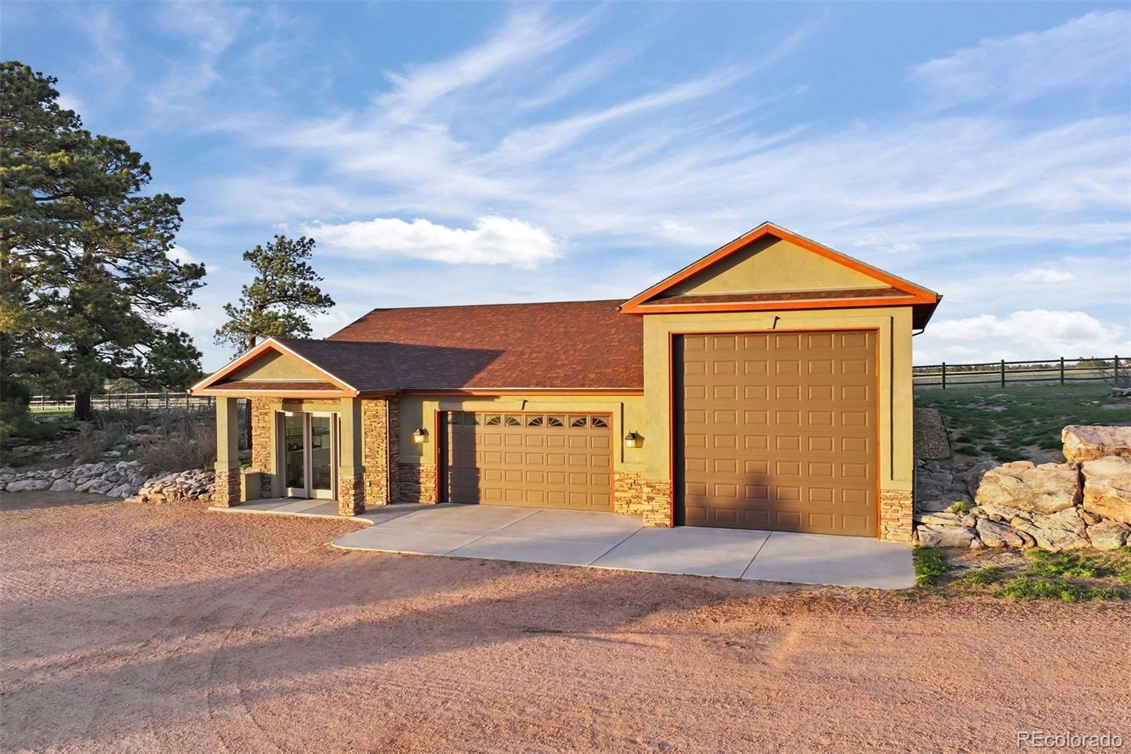 10345 Little Moon Trail