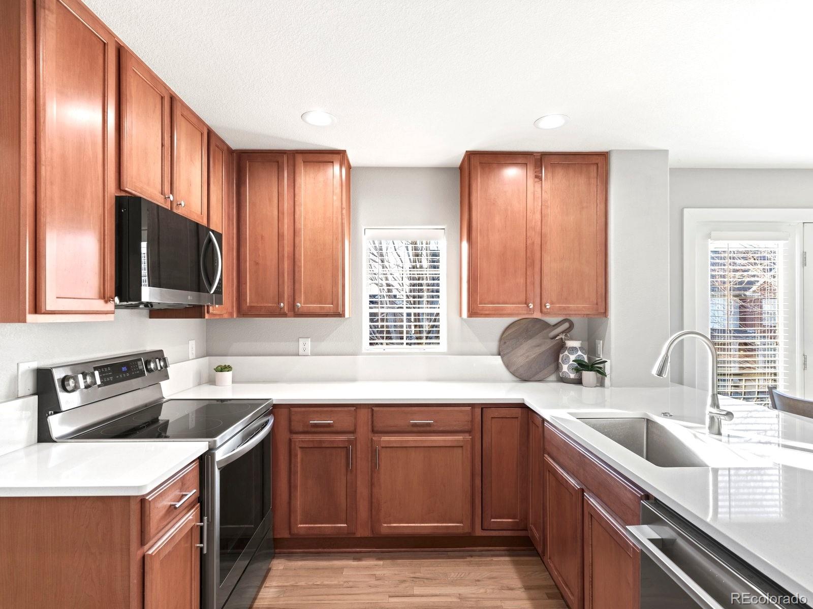 2230 Valentia Street