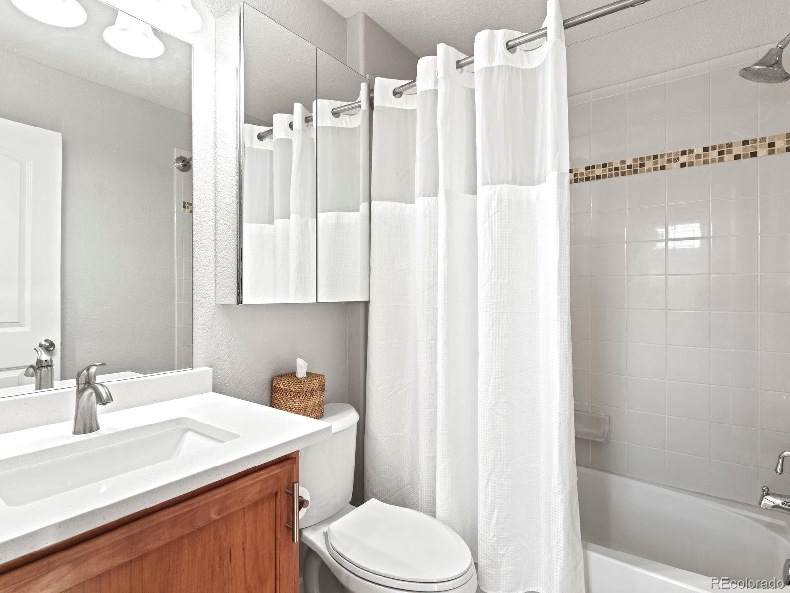 2230 Valentia Street