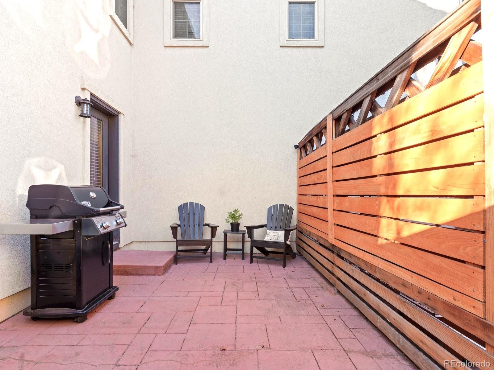 2230 Valentia Street