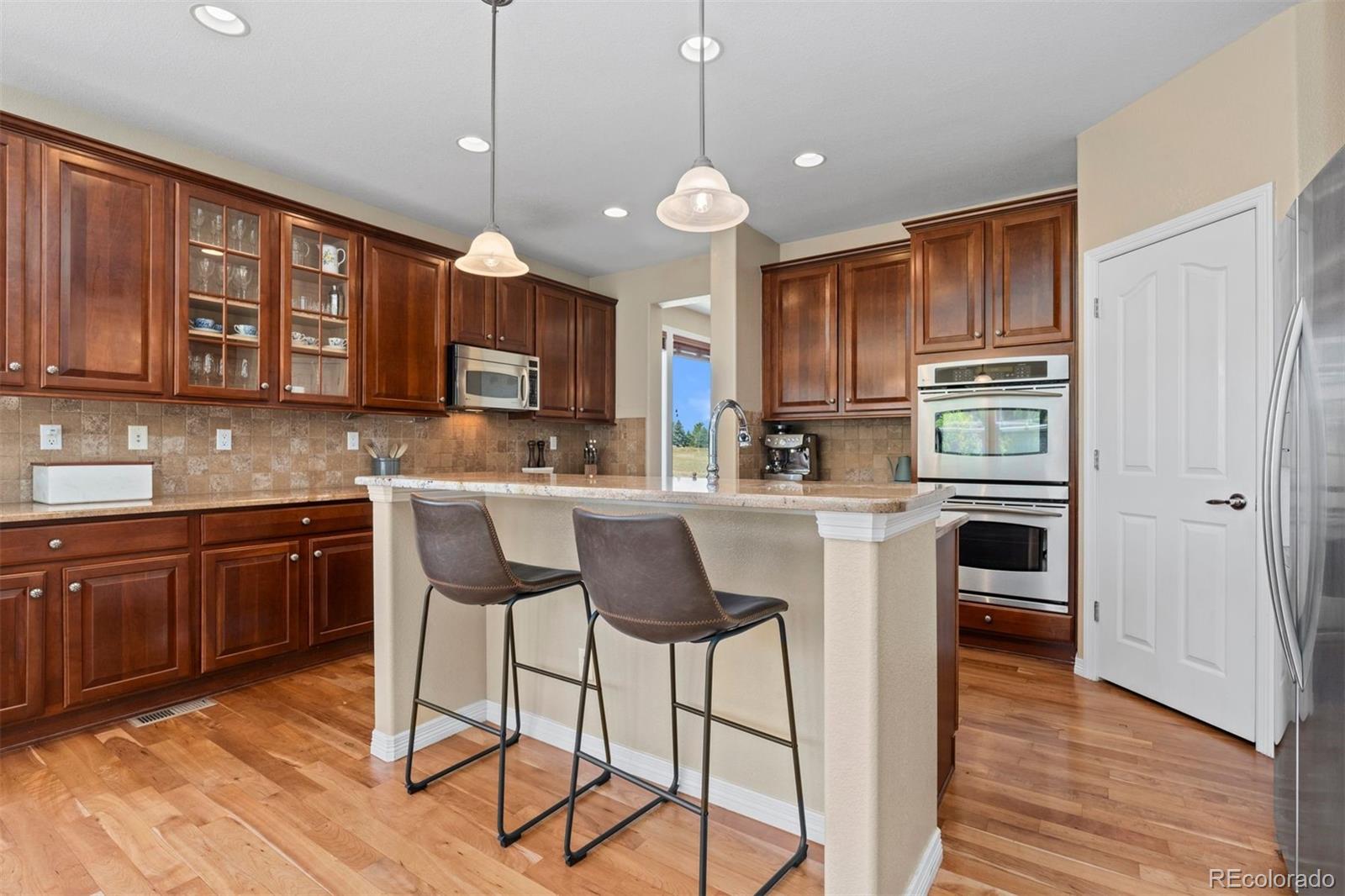 3860 Fairbrook Point