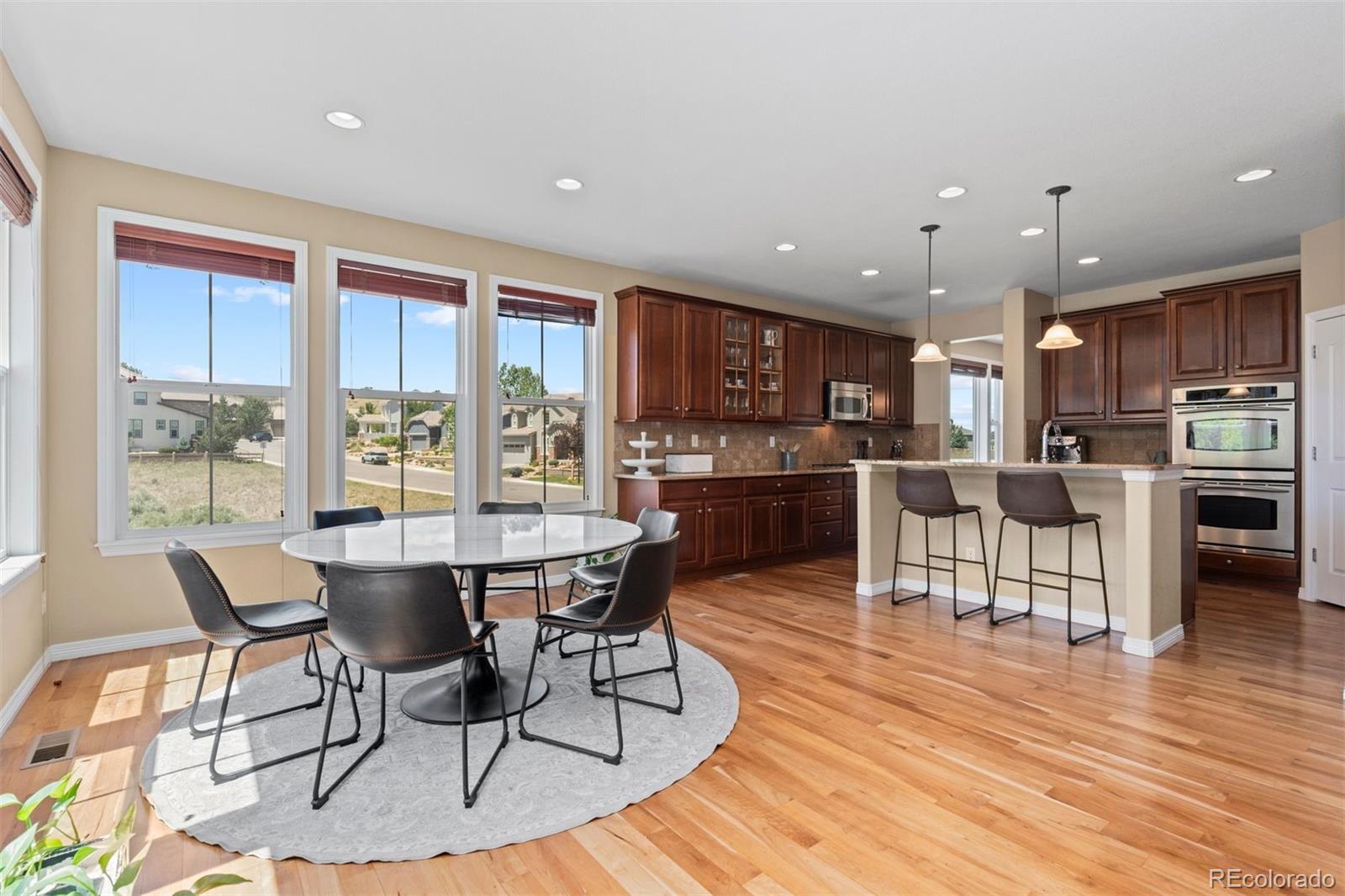 3860 Fairbrook Point