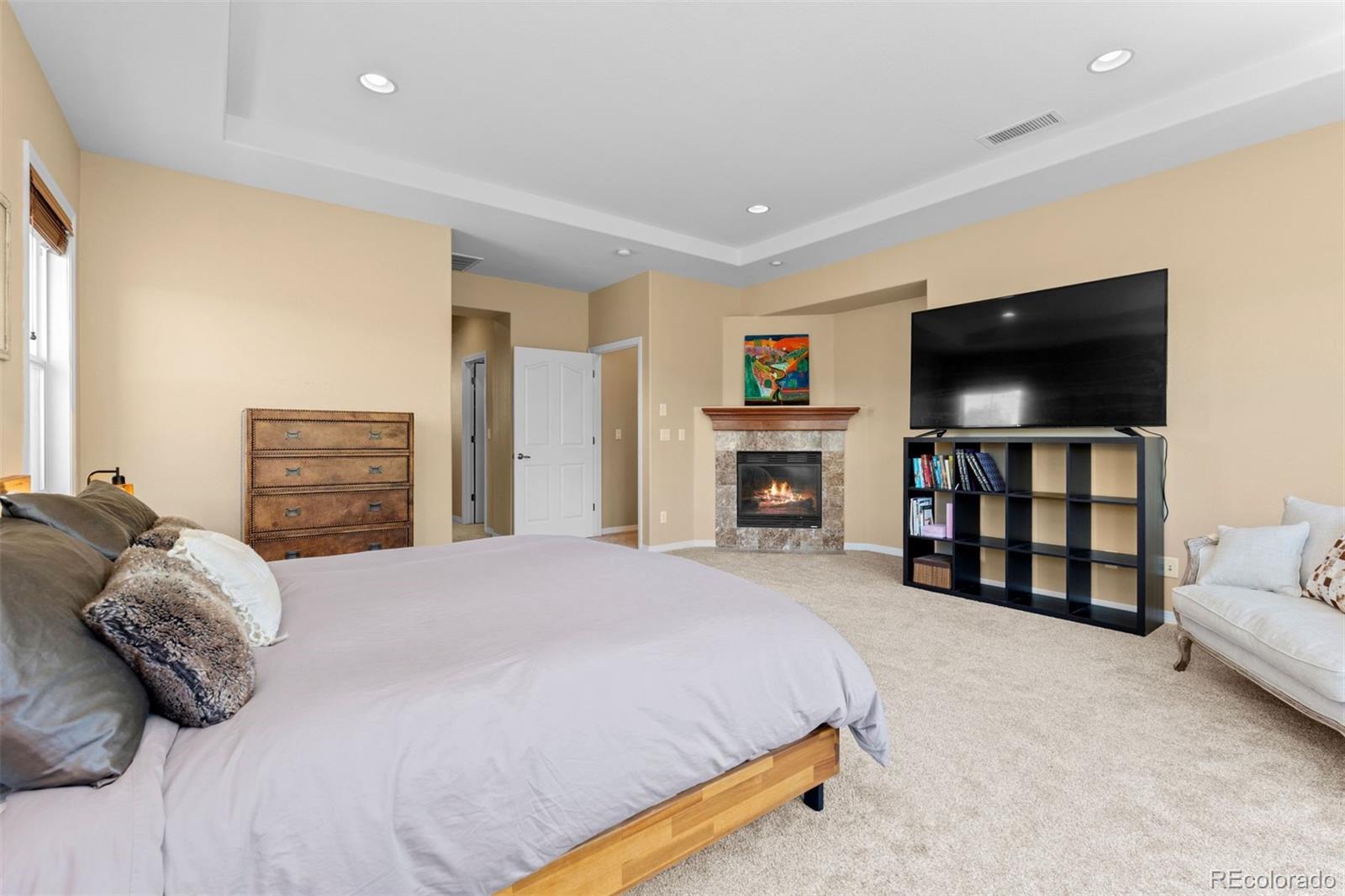 3860 Fairbrook Point