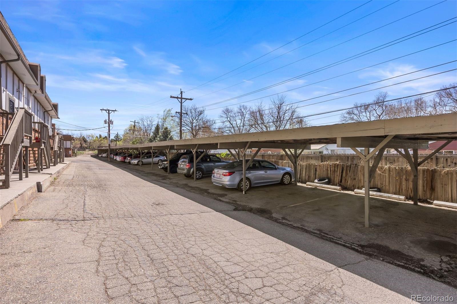 2700 S Holly Street Unit: 100