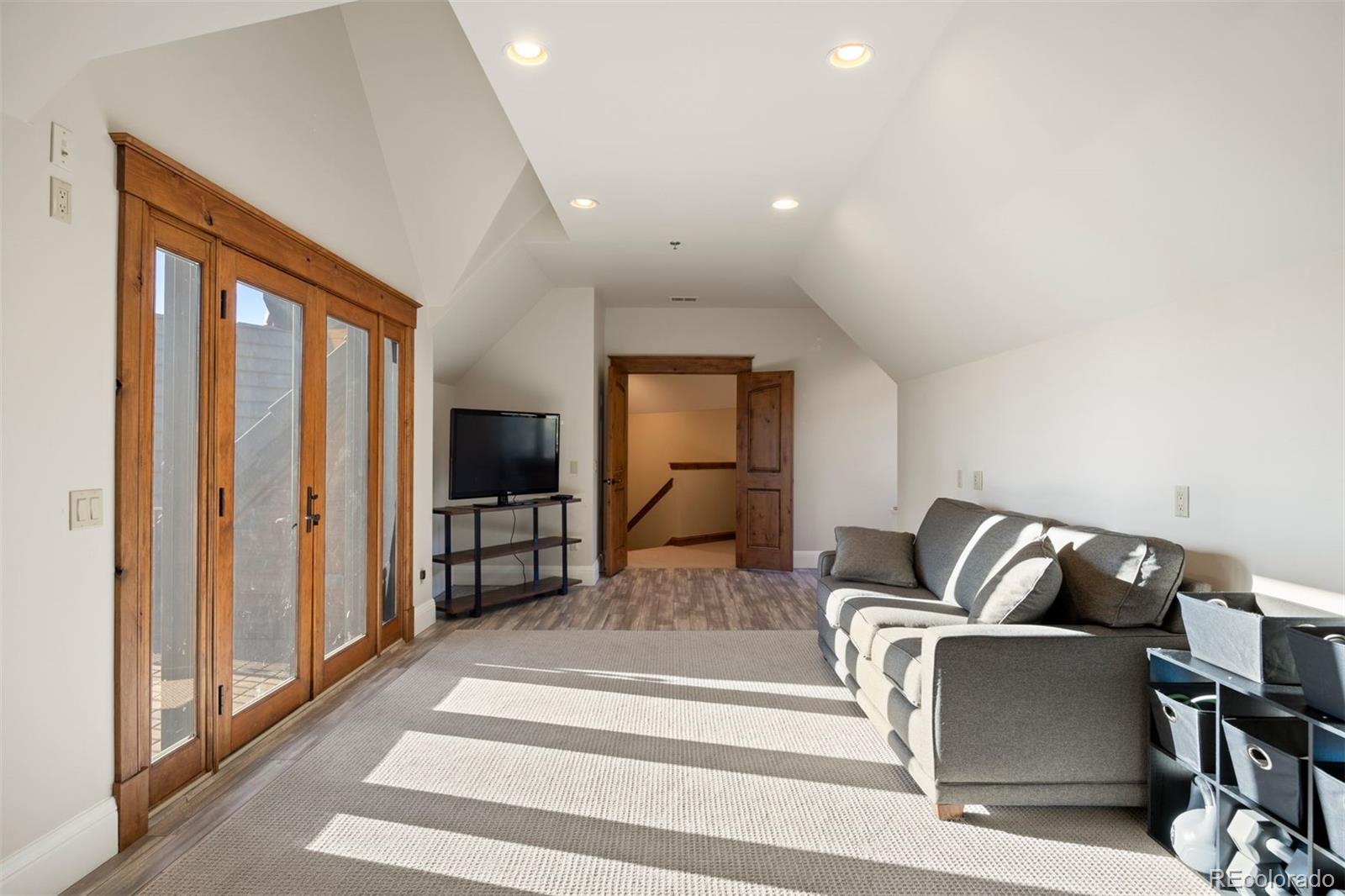 1052 Country Club Estates Drive