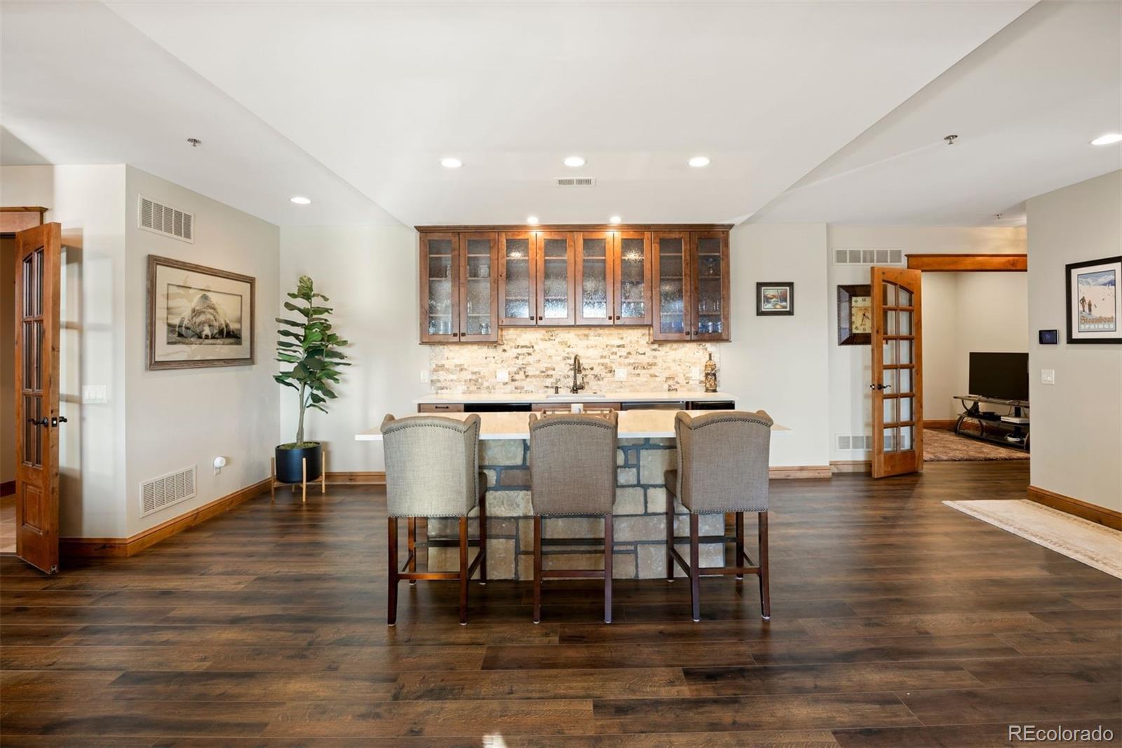 1052 Country Club Estates Drive