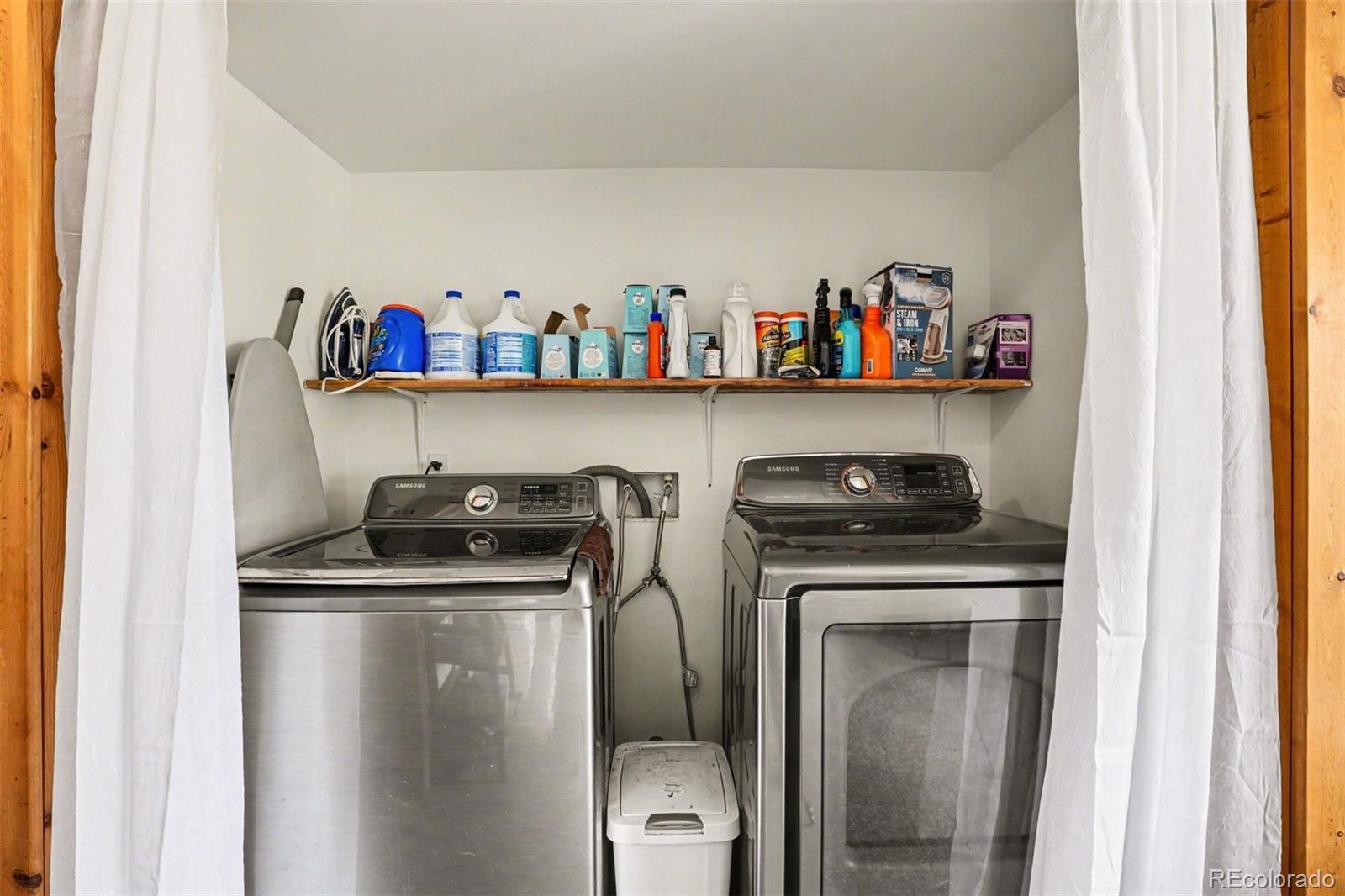 220 Rocky Mountain View