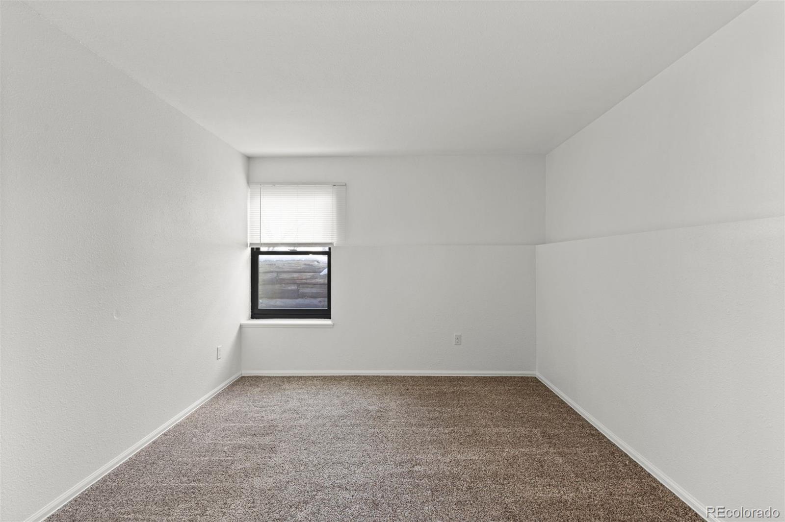 14100 E Temple Drive Unit: W04