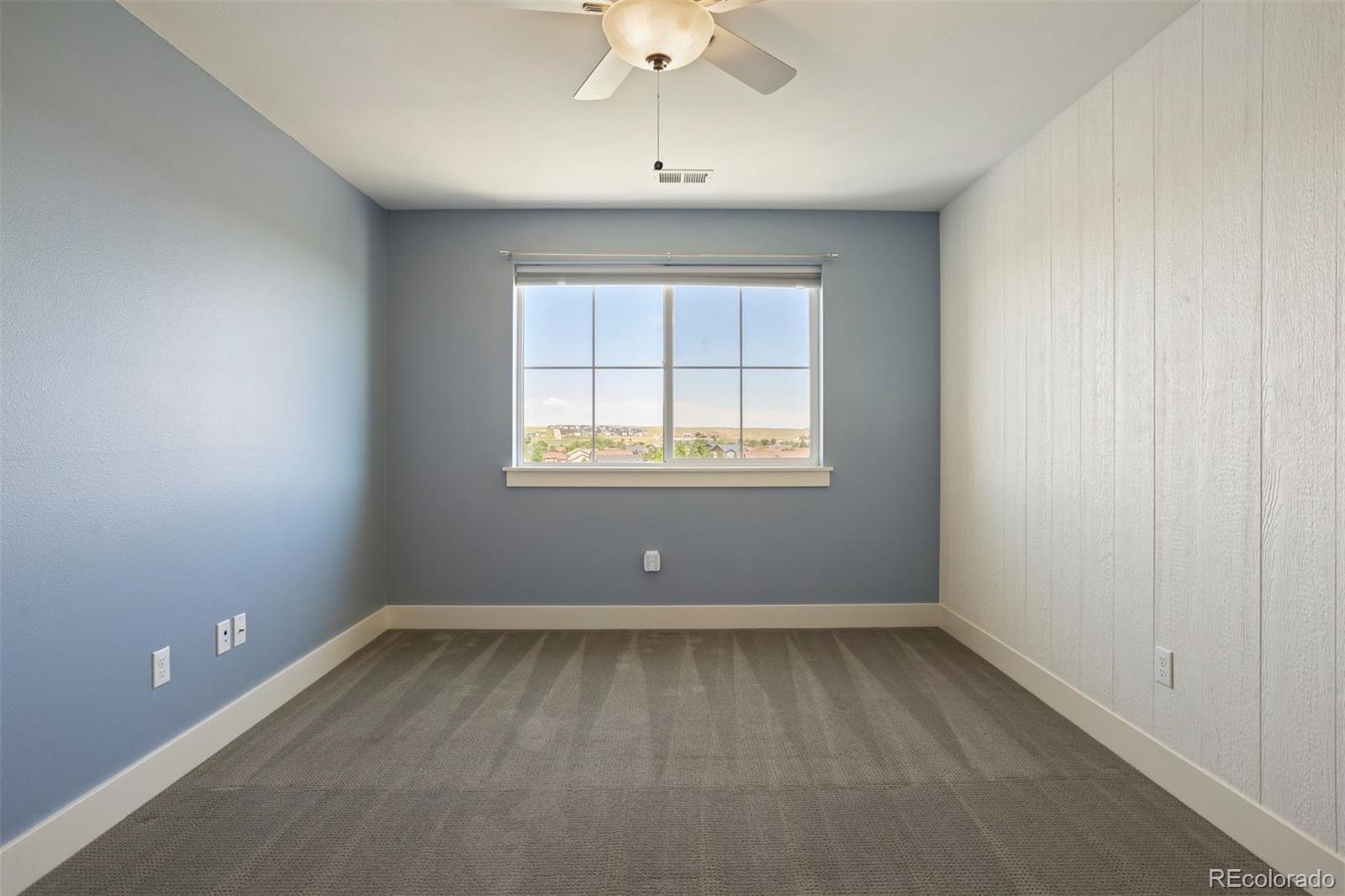 41875 E Muirfield Loop