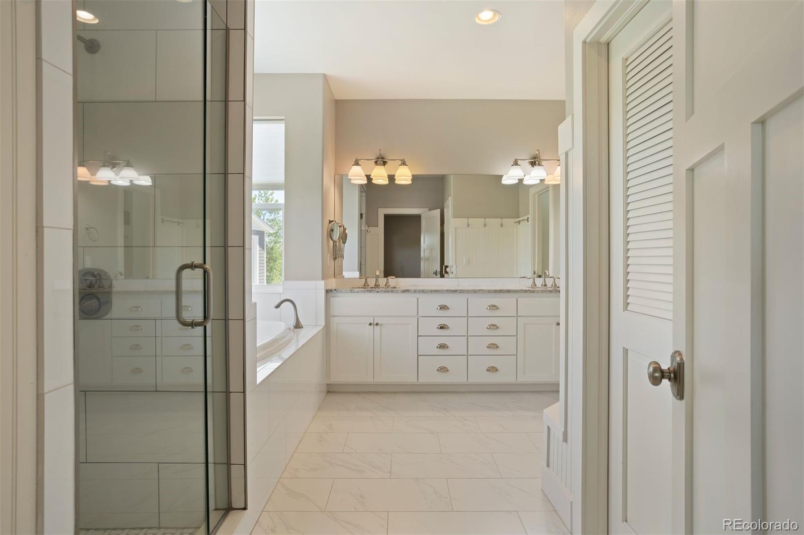 41875 E Muirfield Loop