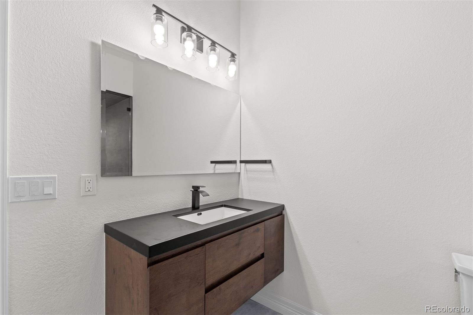 7590 Copper Sky Court
