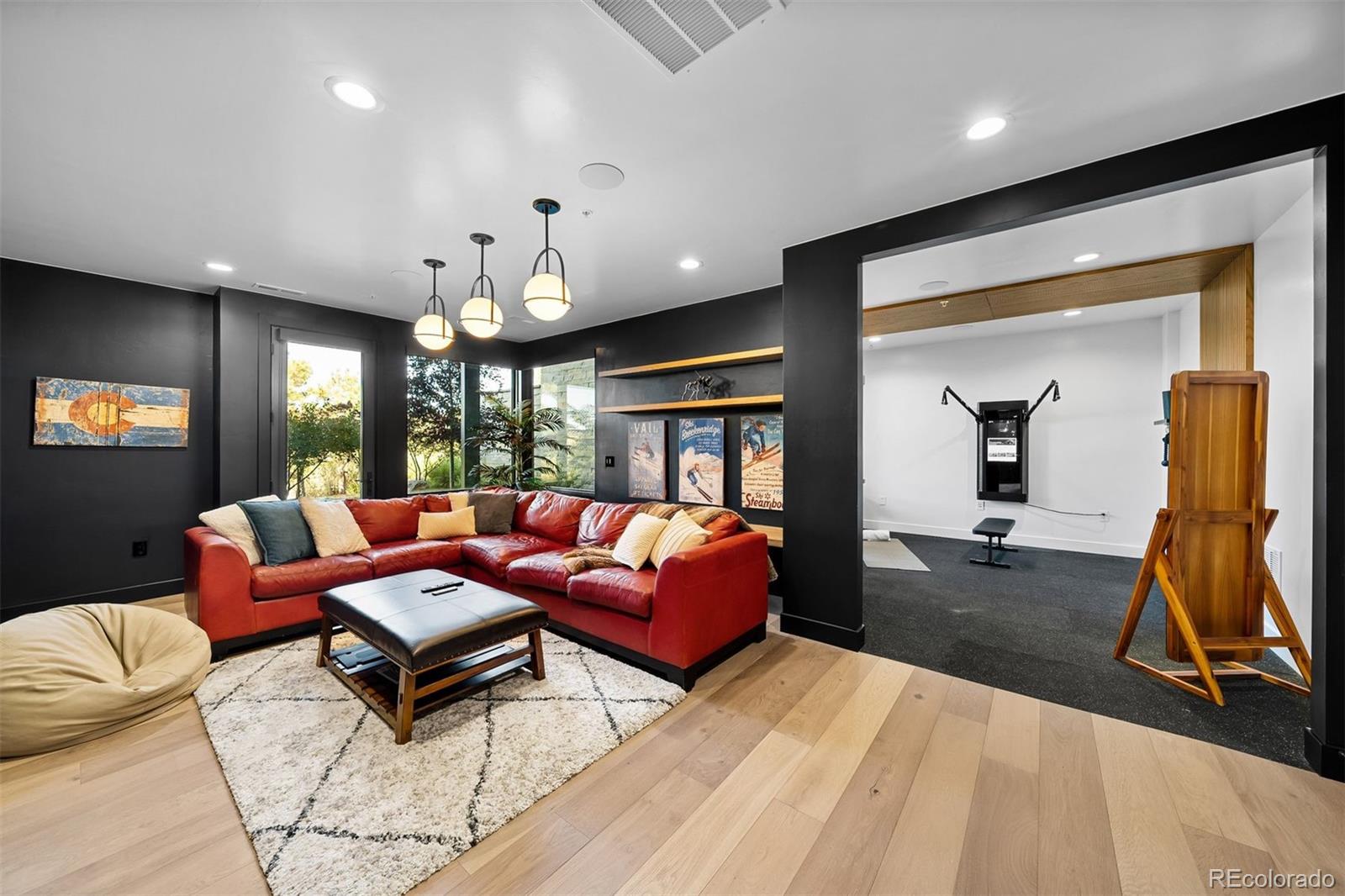 7868 Forest Keep Circle