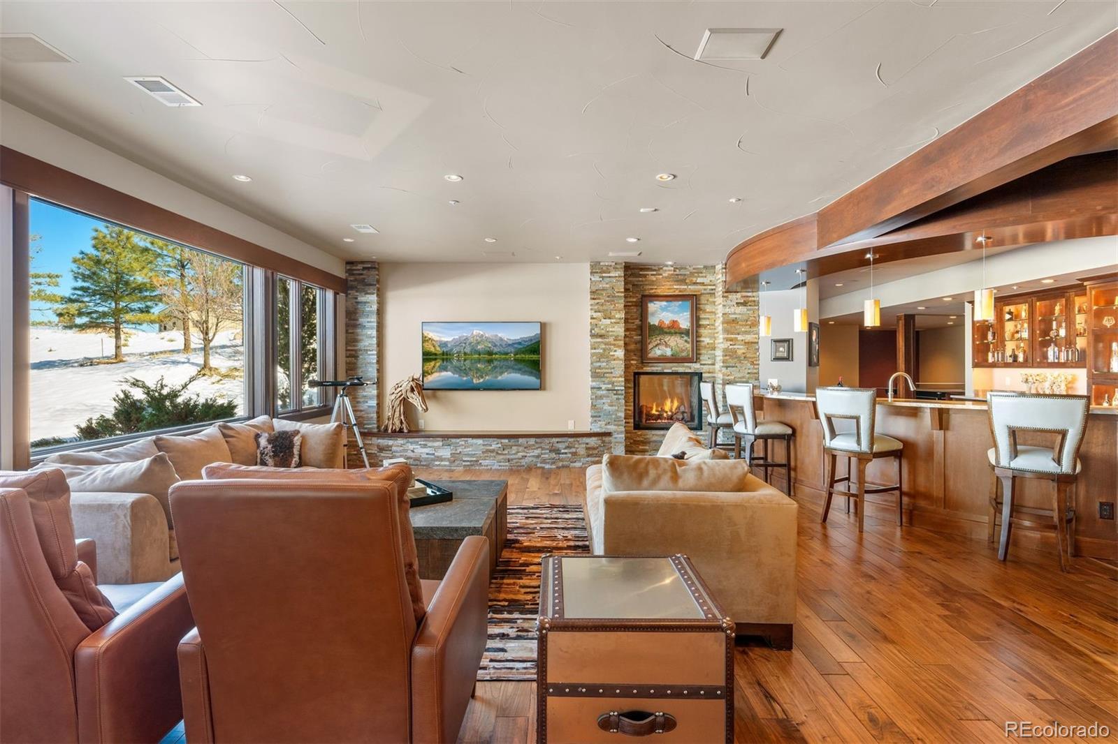 10370 Grande Vista Court