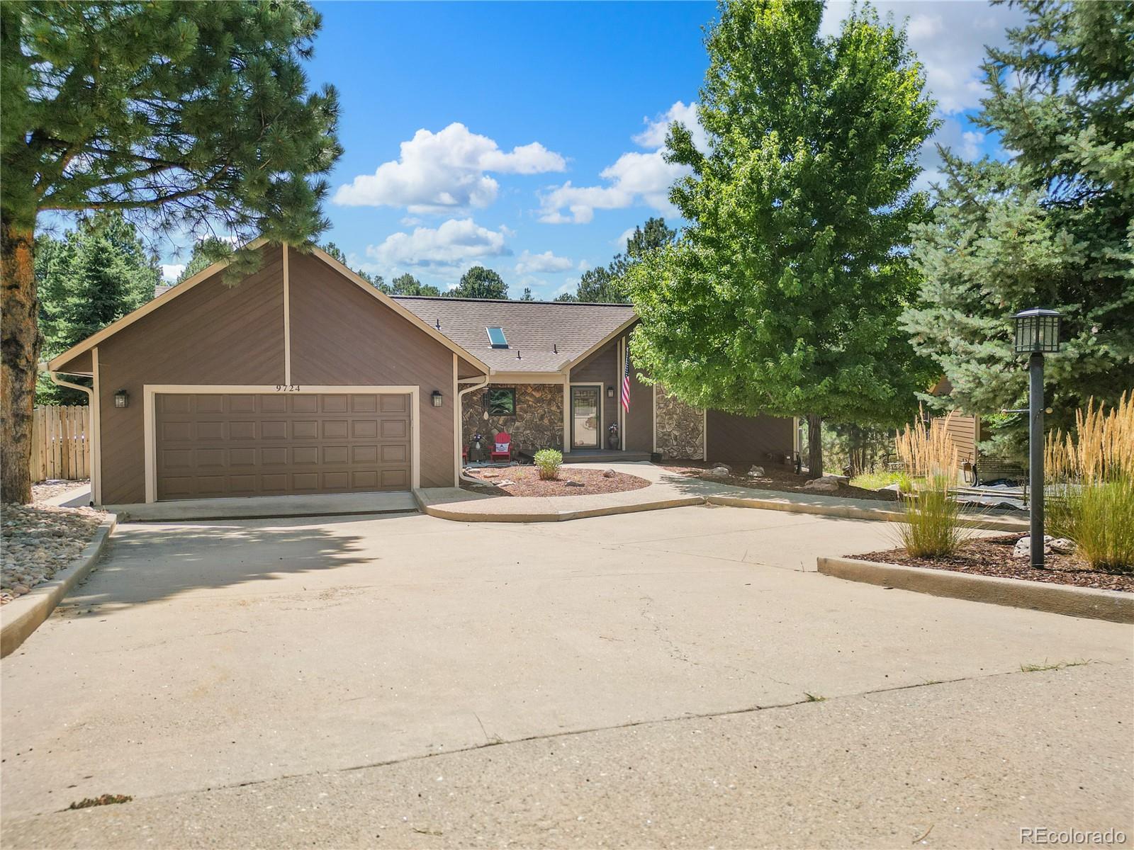 9724 E Villasur Court