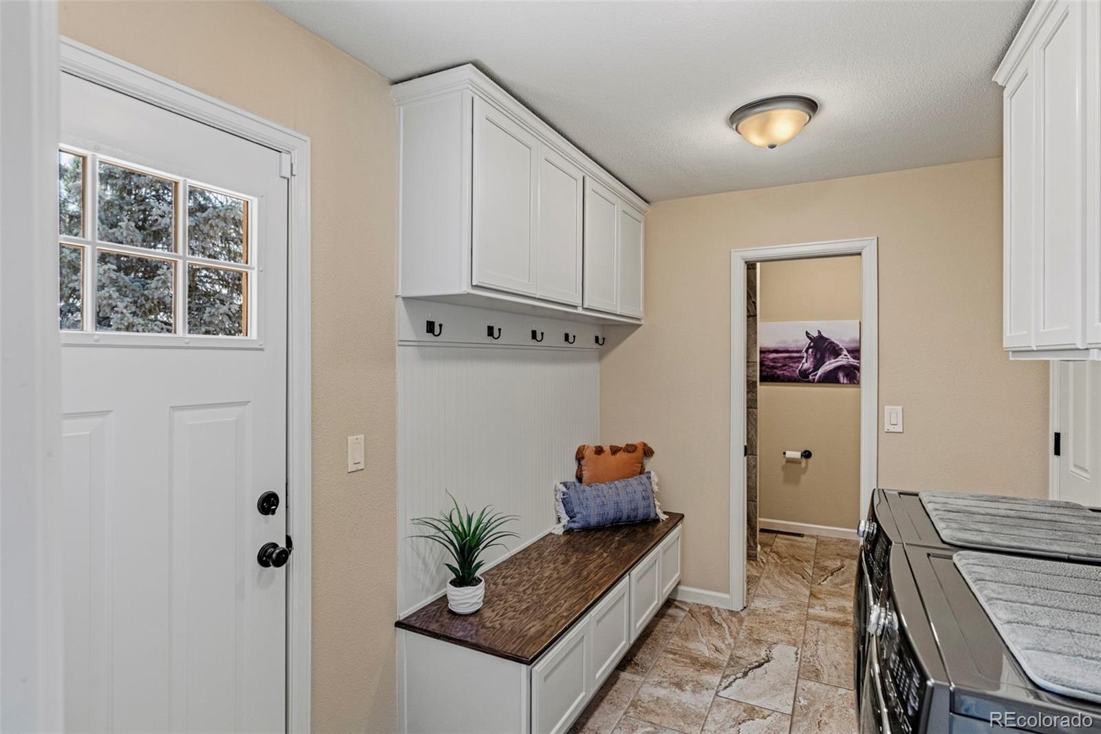 7636 Windford