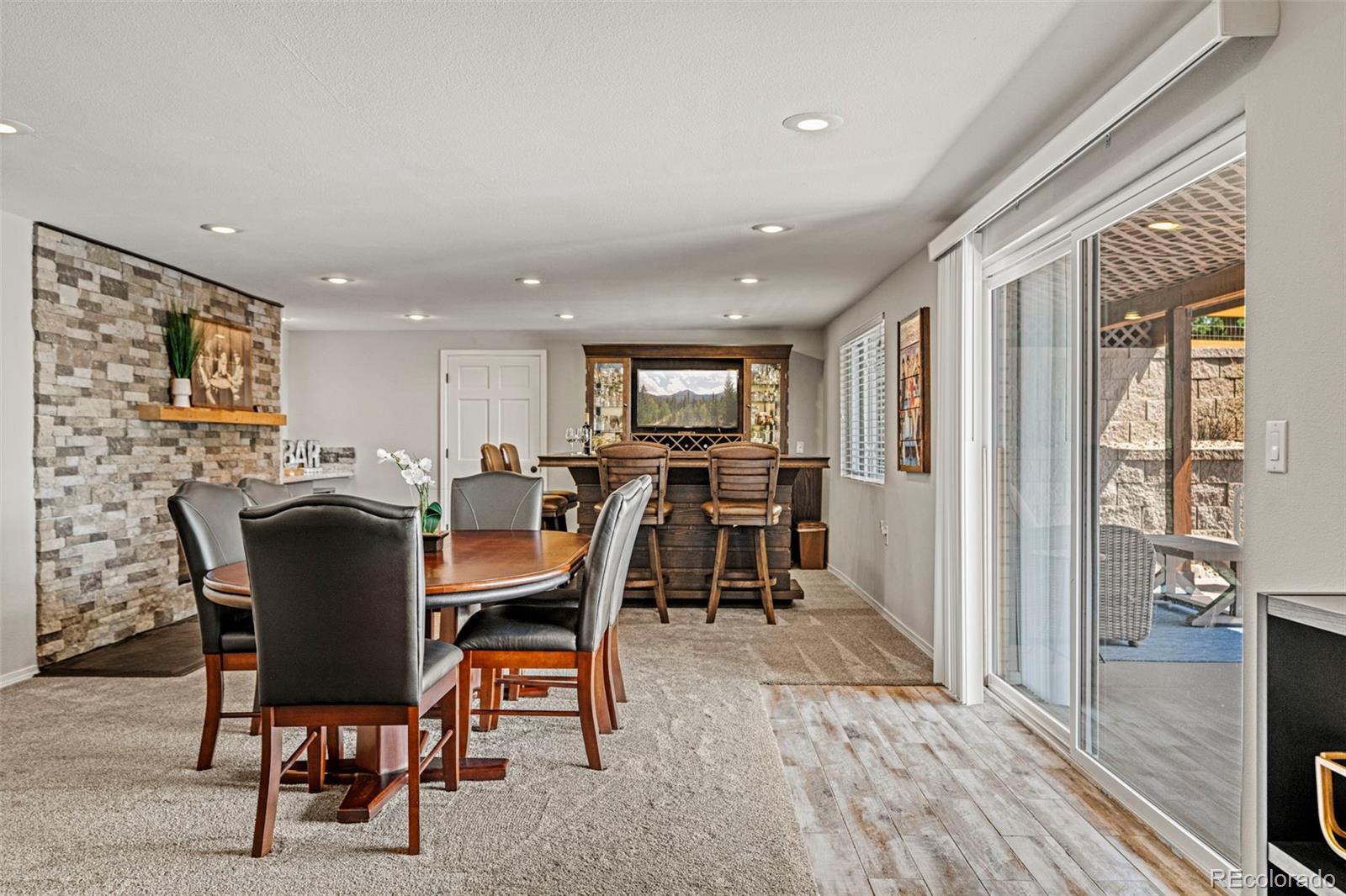 7636 Windford