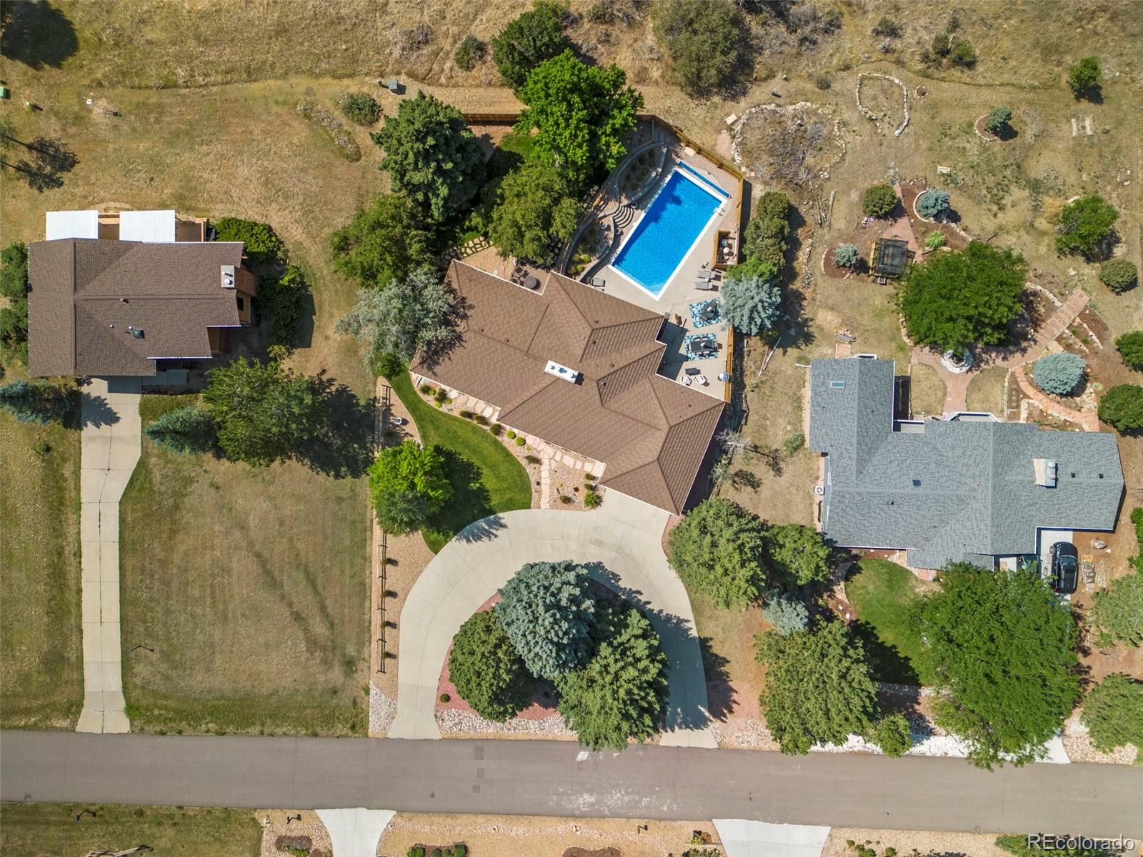 7636 Windford