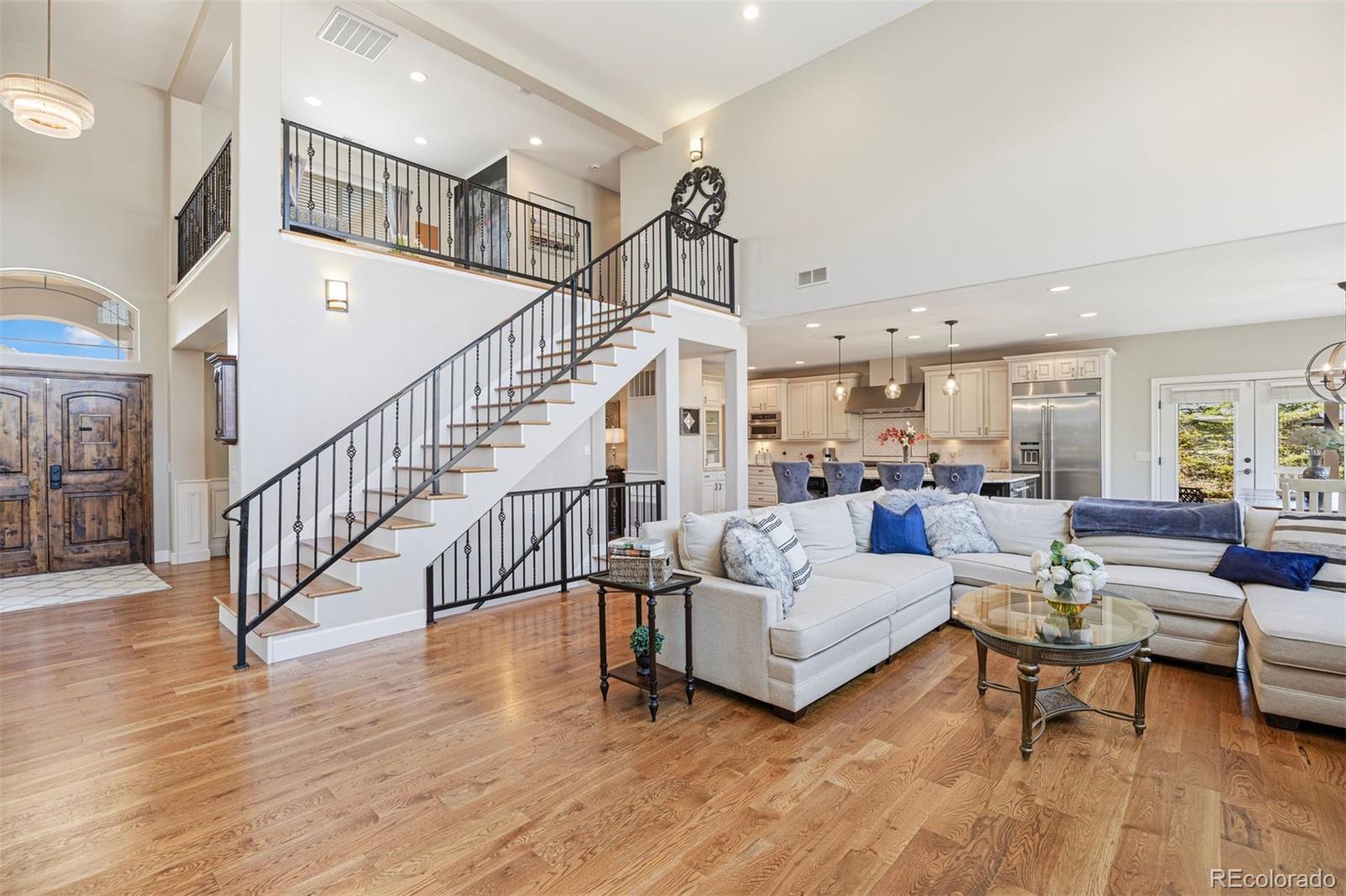 223 Castlemaine Court