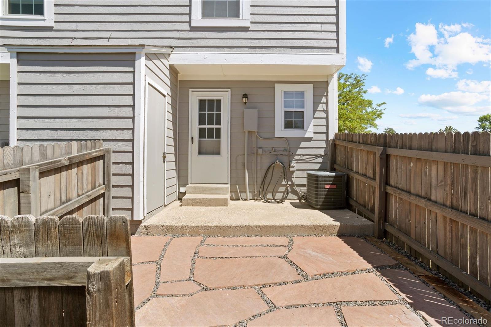 19912 Summerset Lane