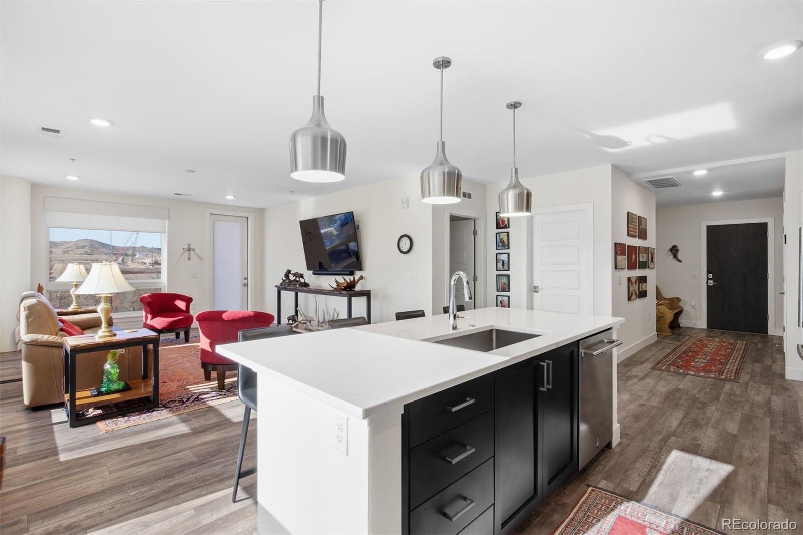 20 Wilcox Street Unit: 423