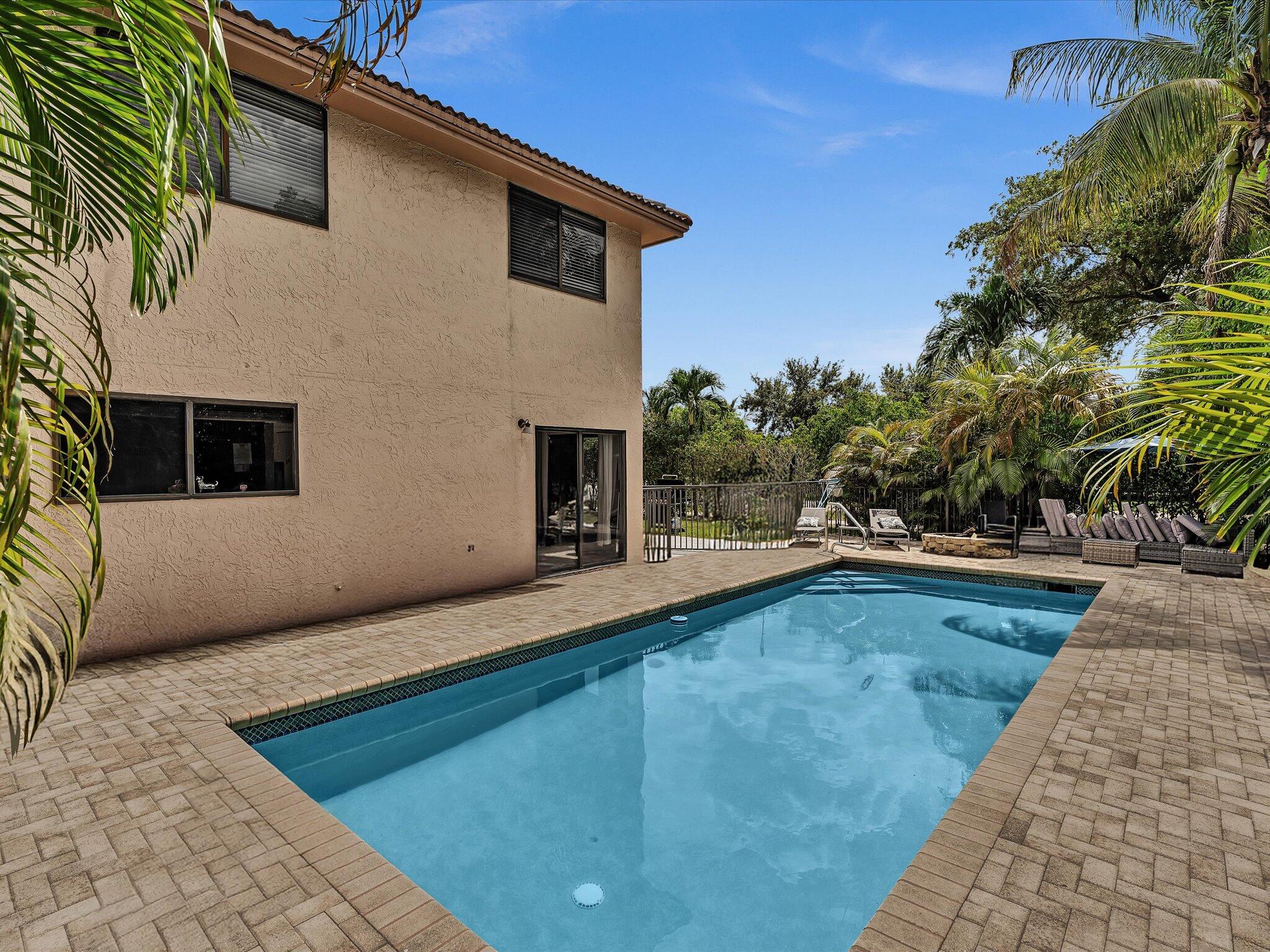 3971 NW 5th Drive