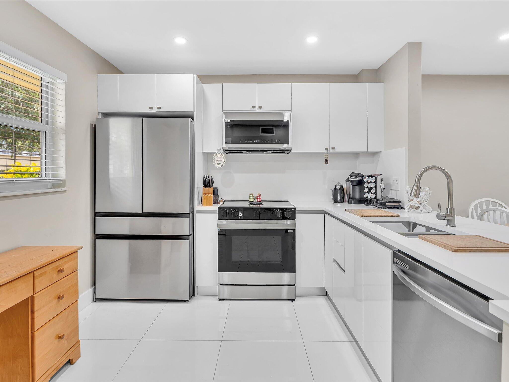 100 Ashbury Road 103