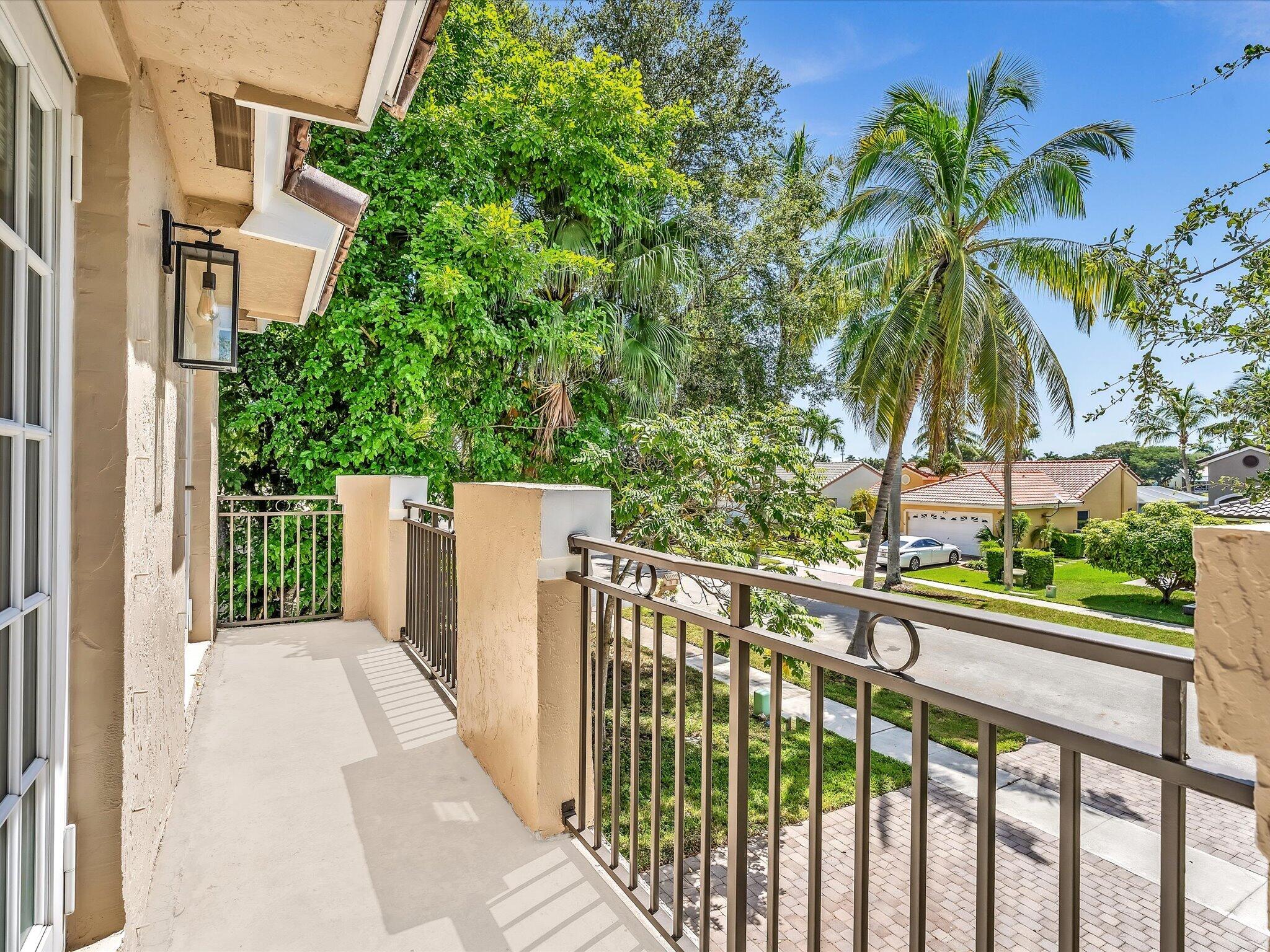 420 NW 188TH Terrace