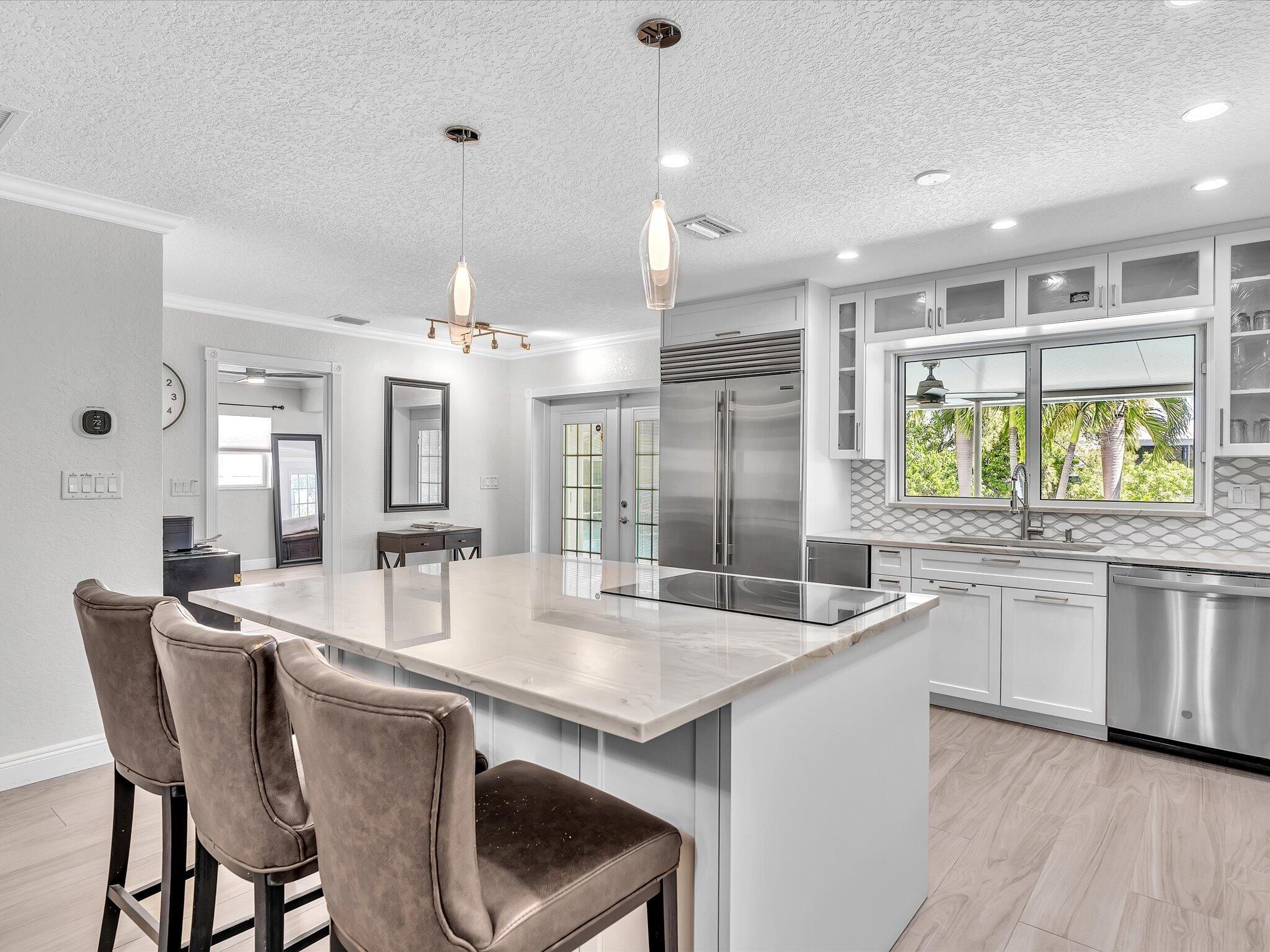 948 SE 10TH Court