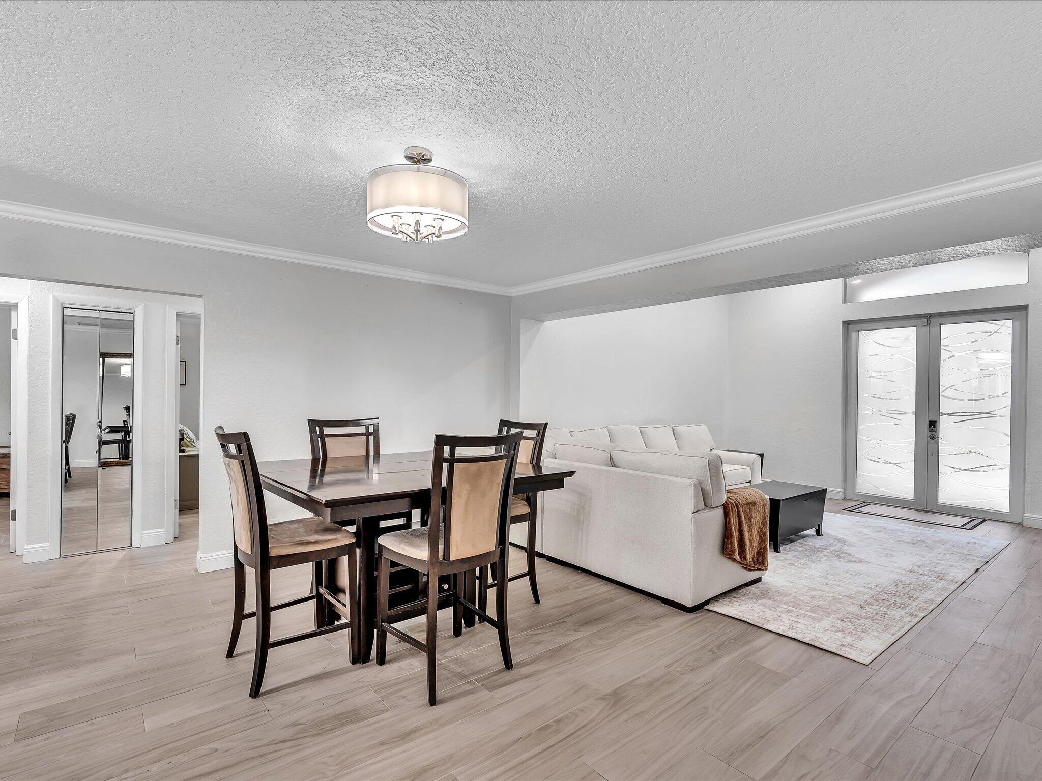 948 SE 10TH Court