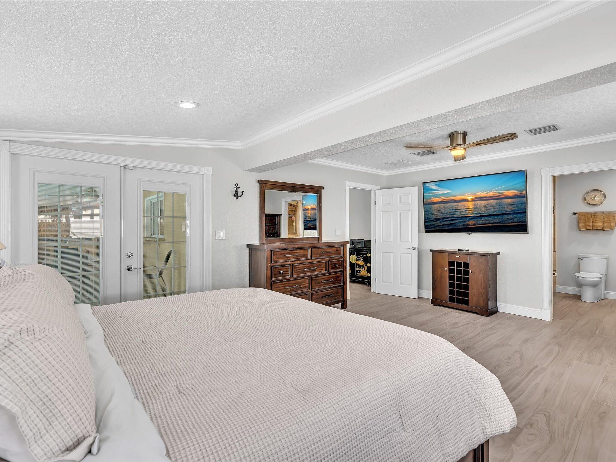 948 SE 10TH Court