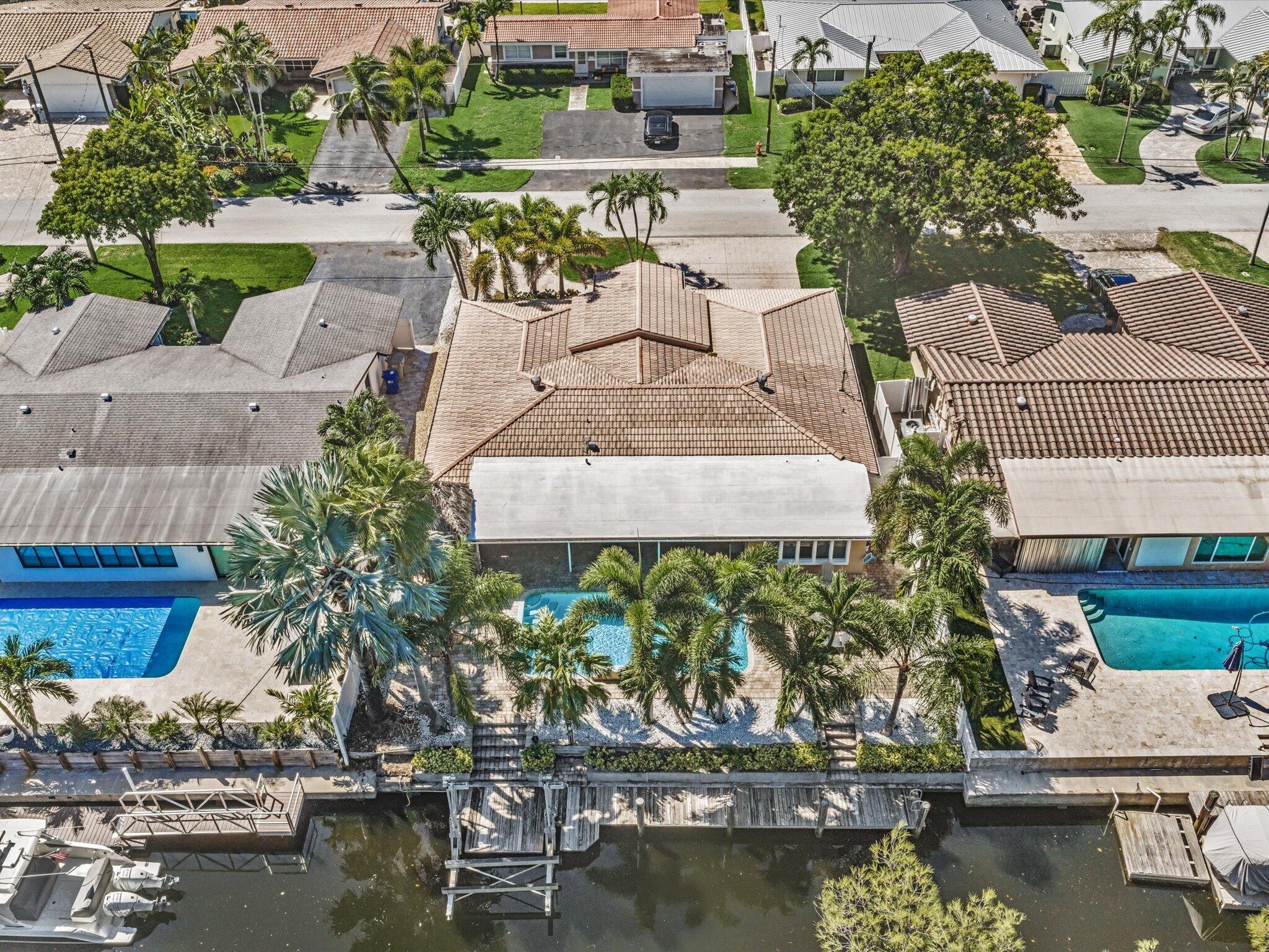 948 SE 10TH Court
