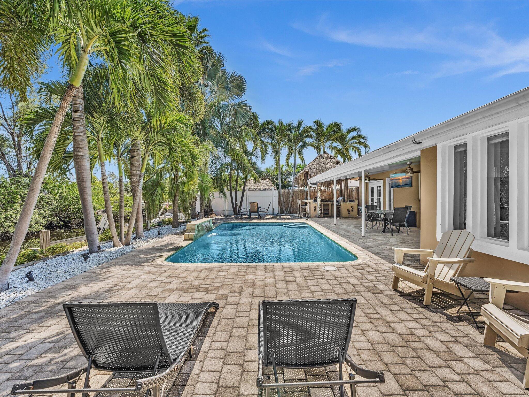 948 SE 10TH Court