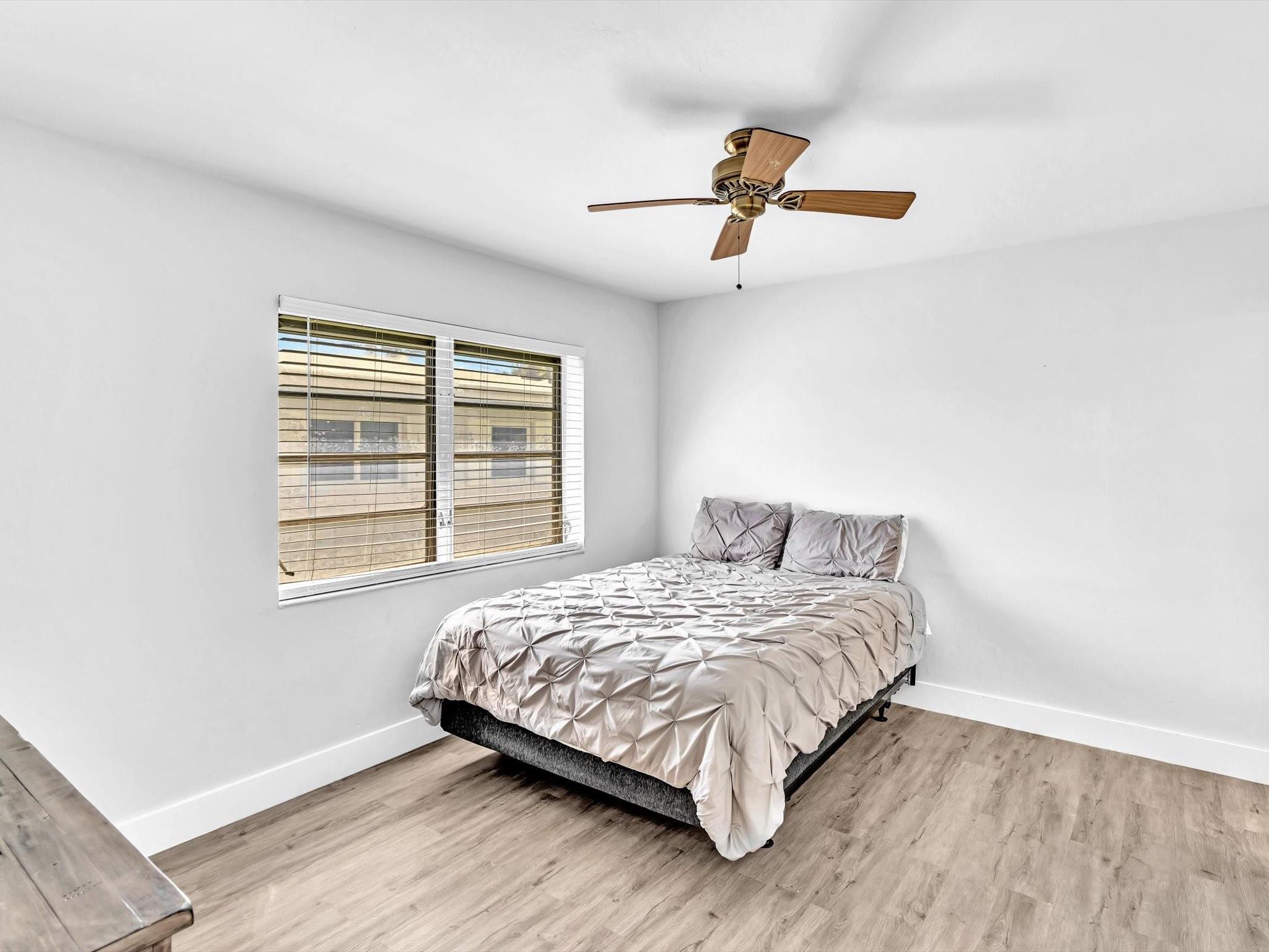 226 Algiers Ave