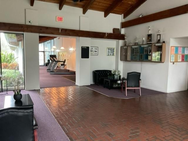 7664 NW 18th St 403