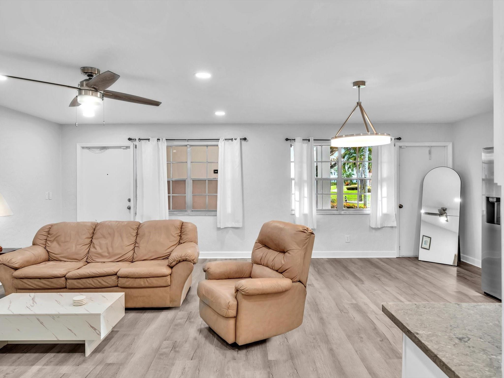 5208 NE 24th Ter F108