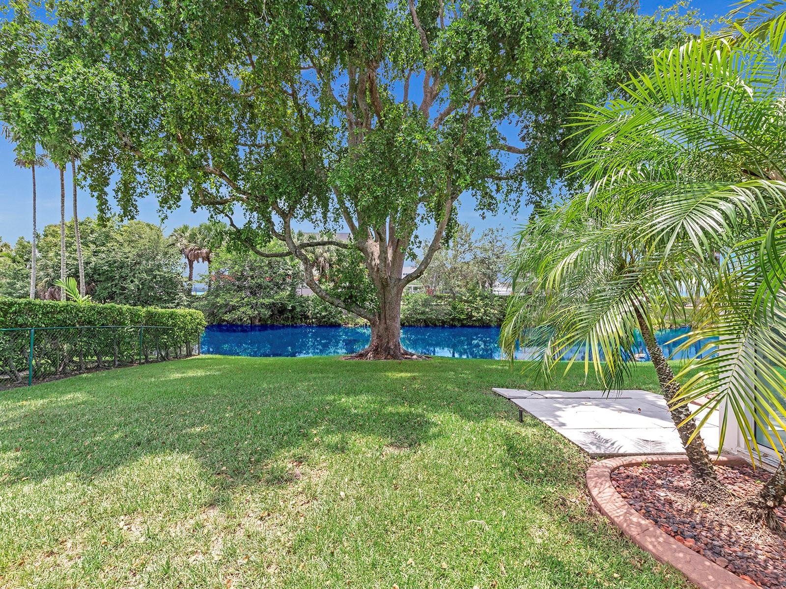 9160 SW 56th St