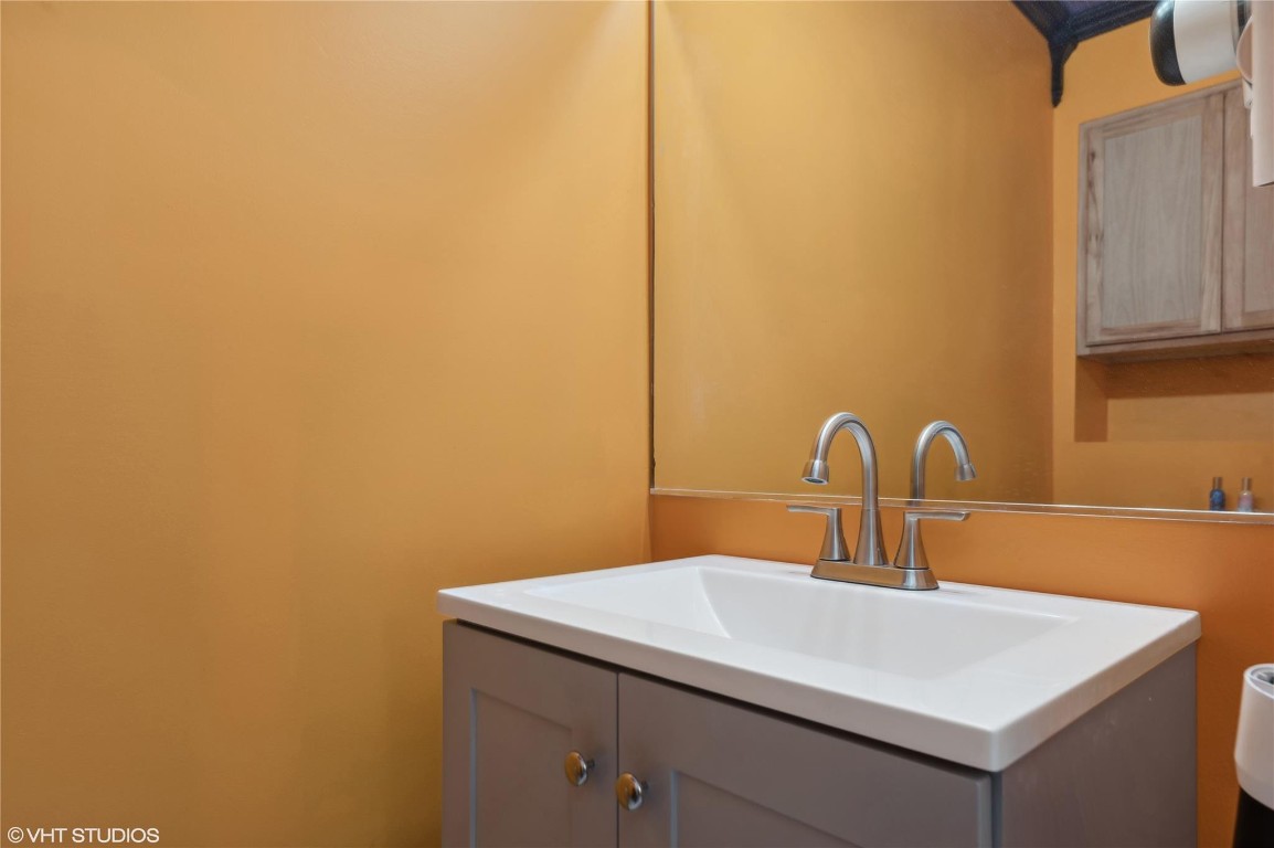 9505 NW 42nd St 9505