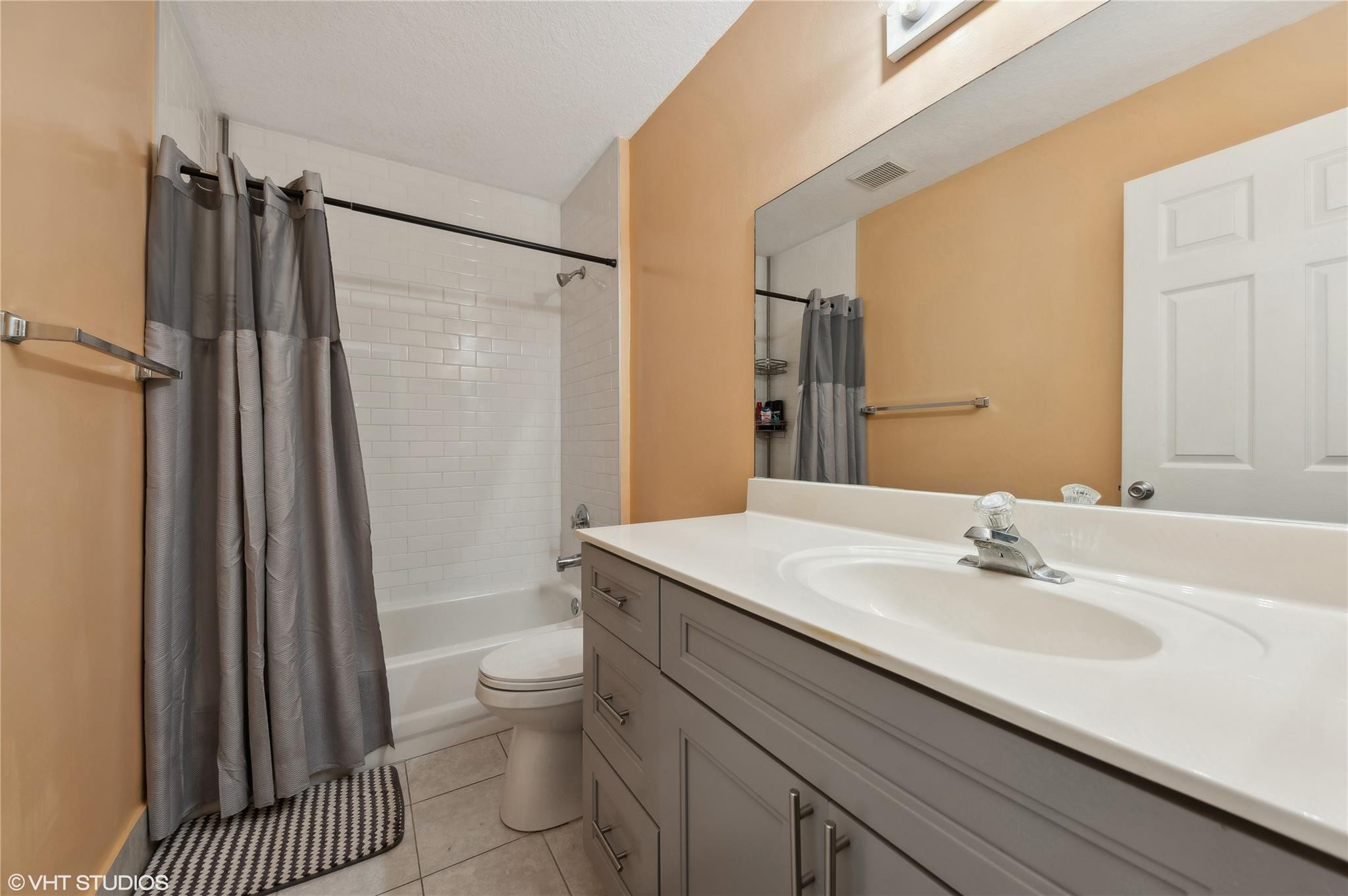 9505 NW 42nd St 9505