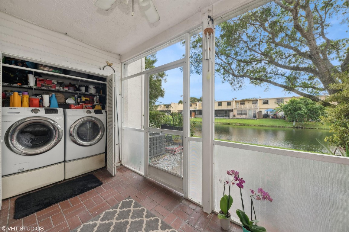 9505 NW 42nd St 9505