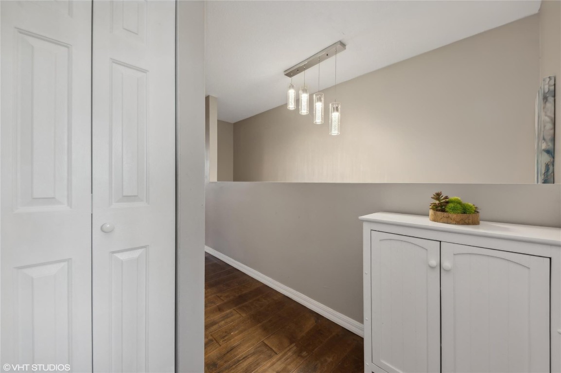 9505 NW 42nd St 9505