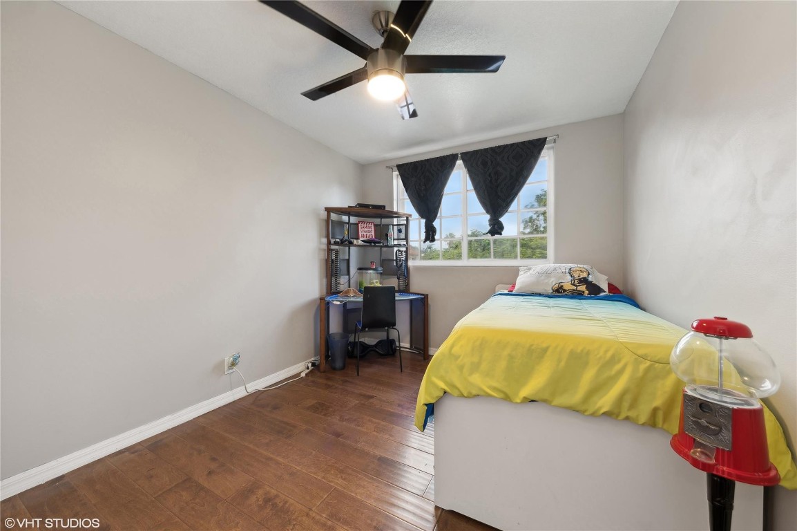 9505 NW 42nd St 9505