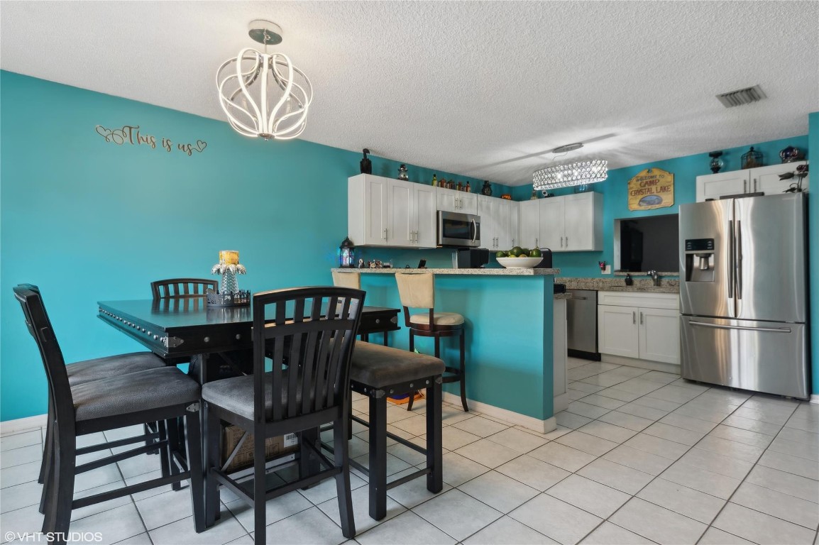 9505 NW 42nd St 9505