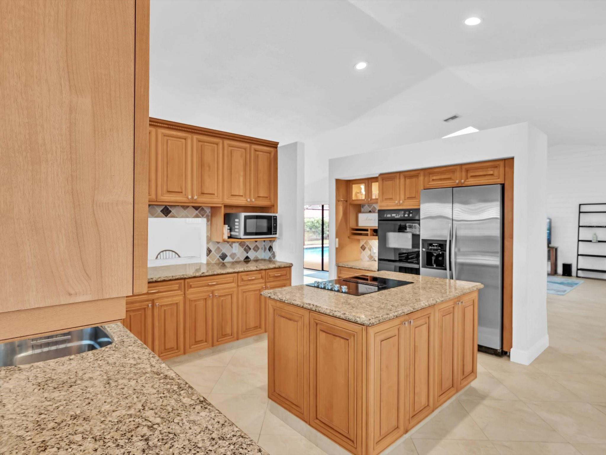 5077 NW 90th Ter