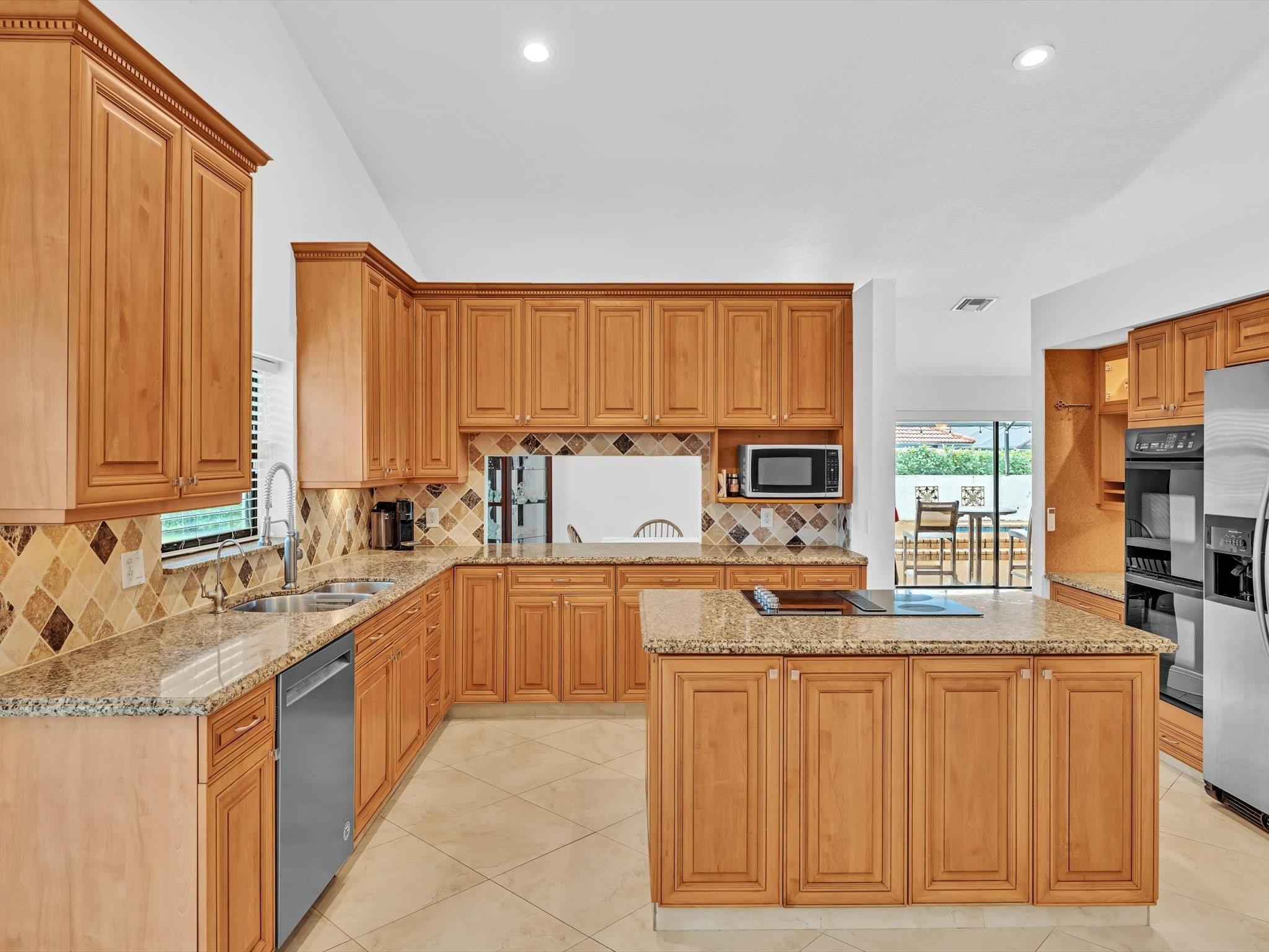 5077 NW 90th Ter