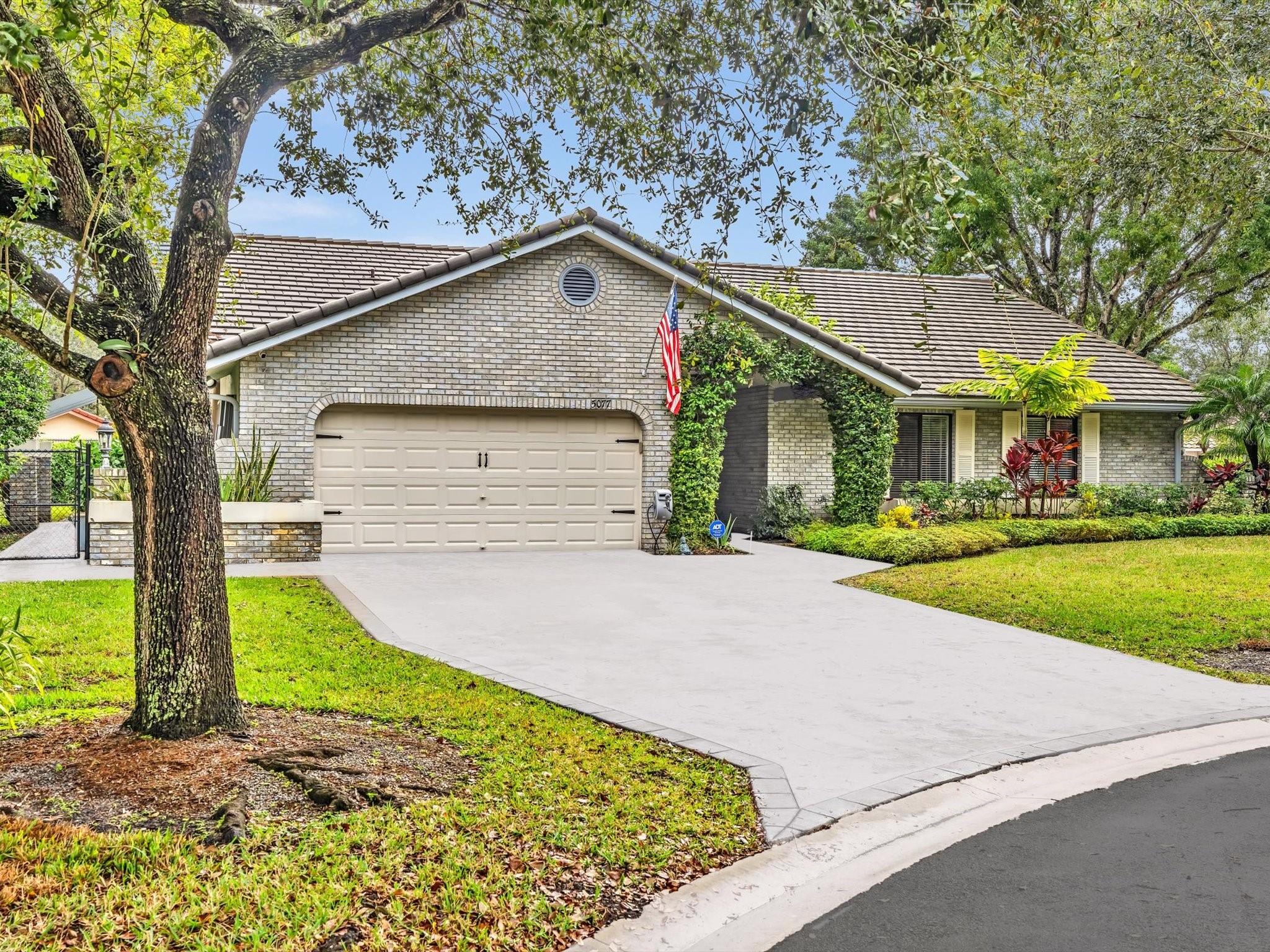 5077 NW 90th Ter