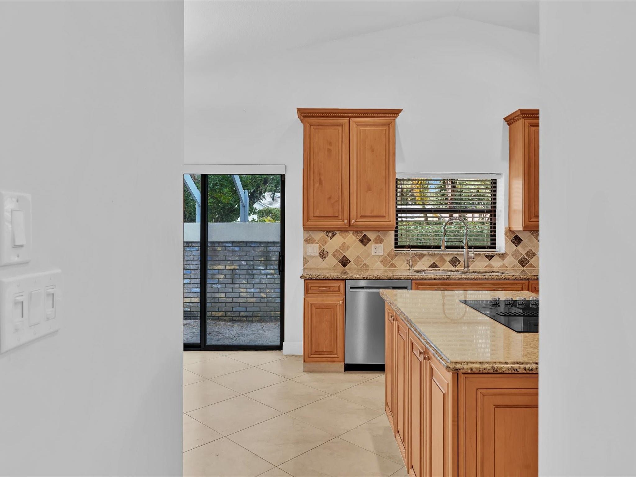 5077 NW 90th Ter