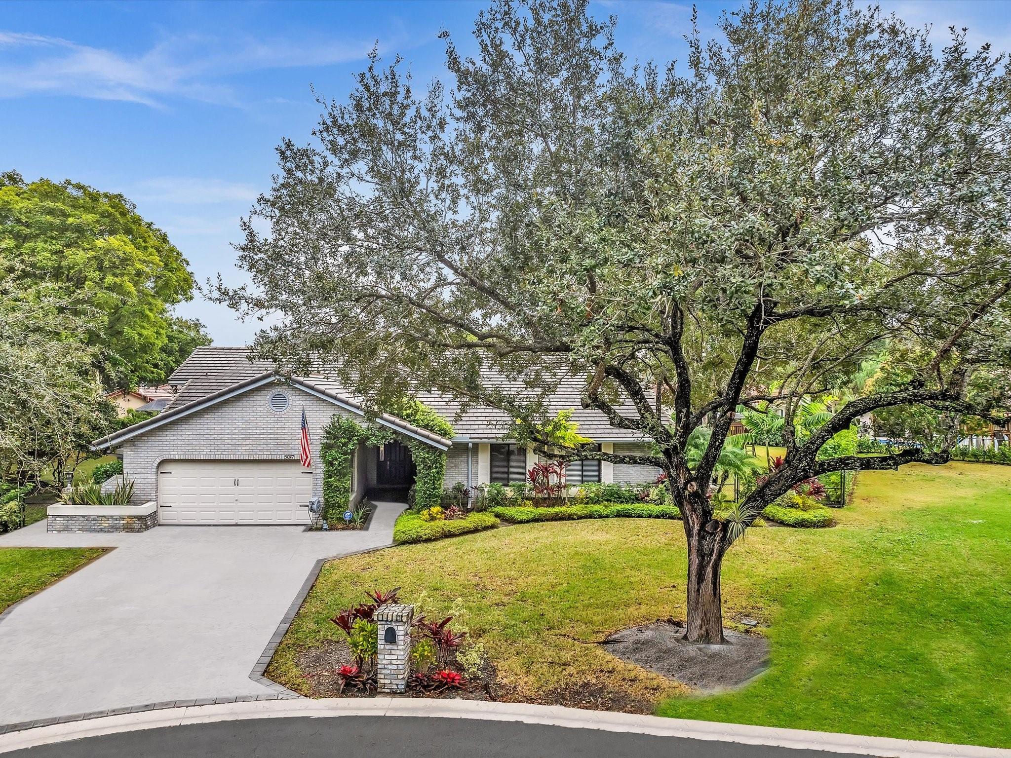 5077 NW 90th Ter