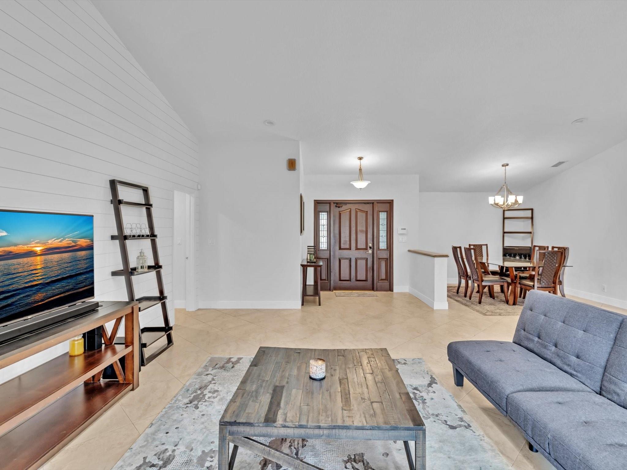 5077 NW 90th Ter