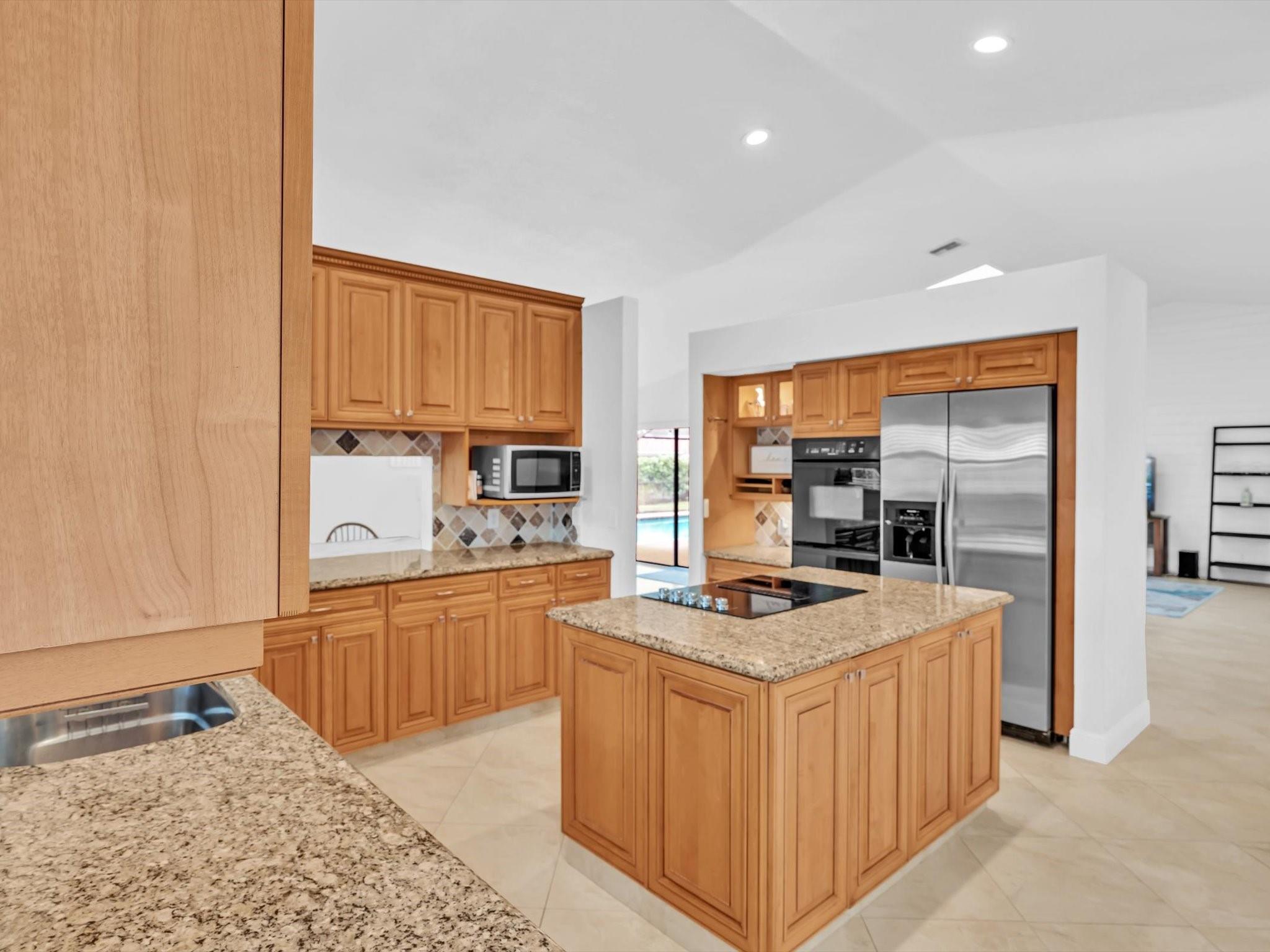 5077 NW 90th Ter