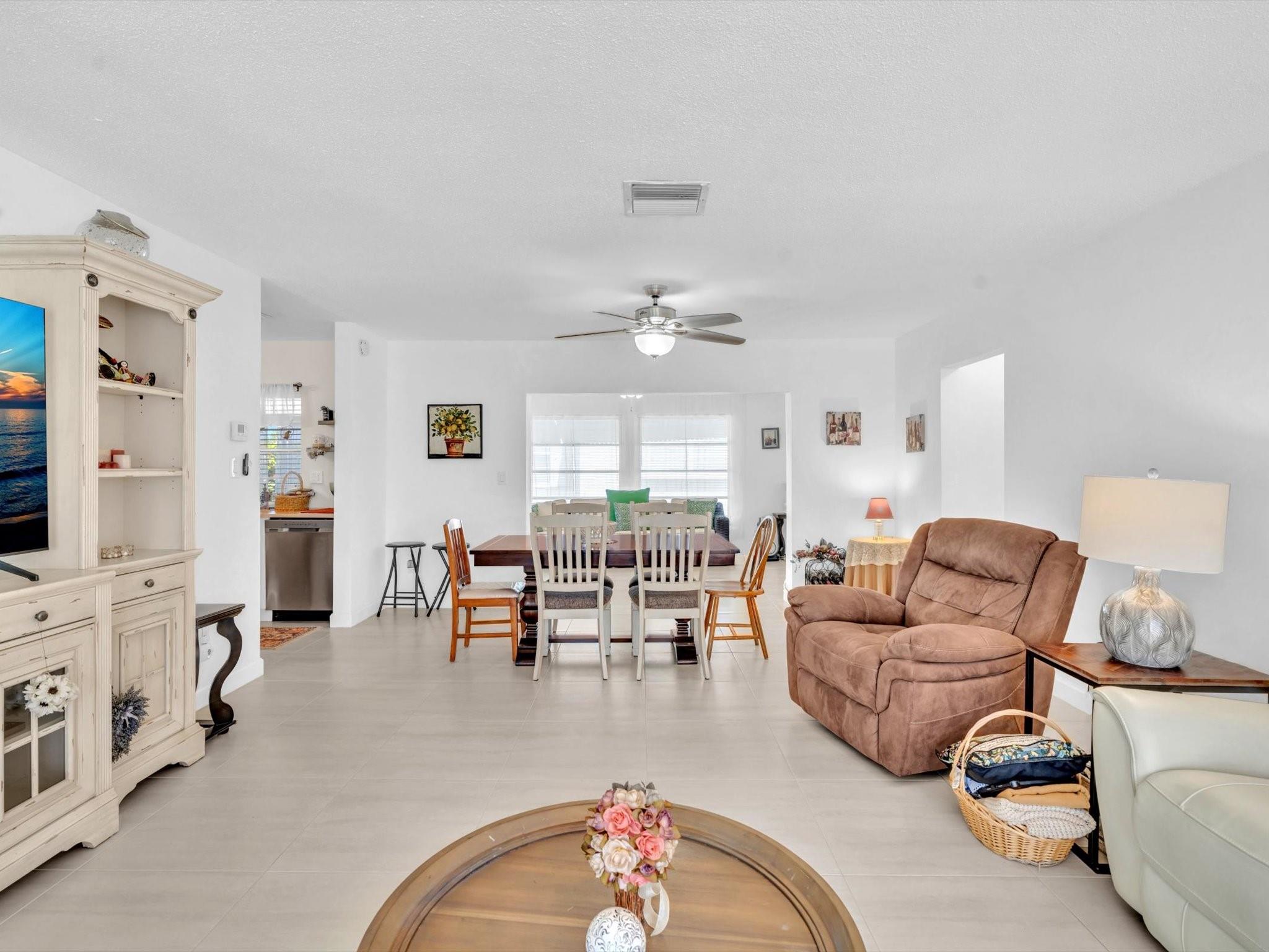 1001 SW 3rd Way